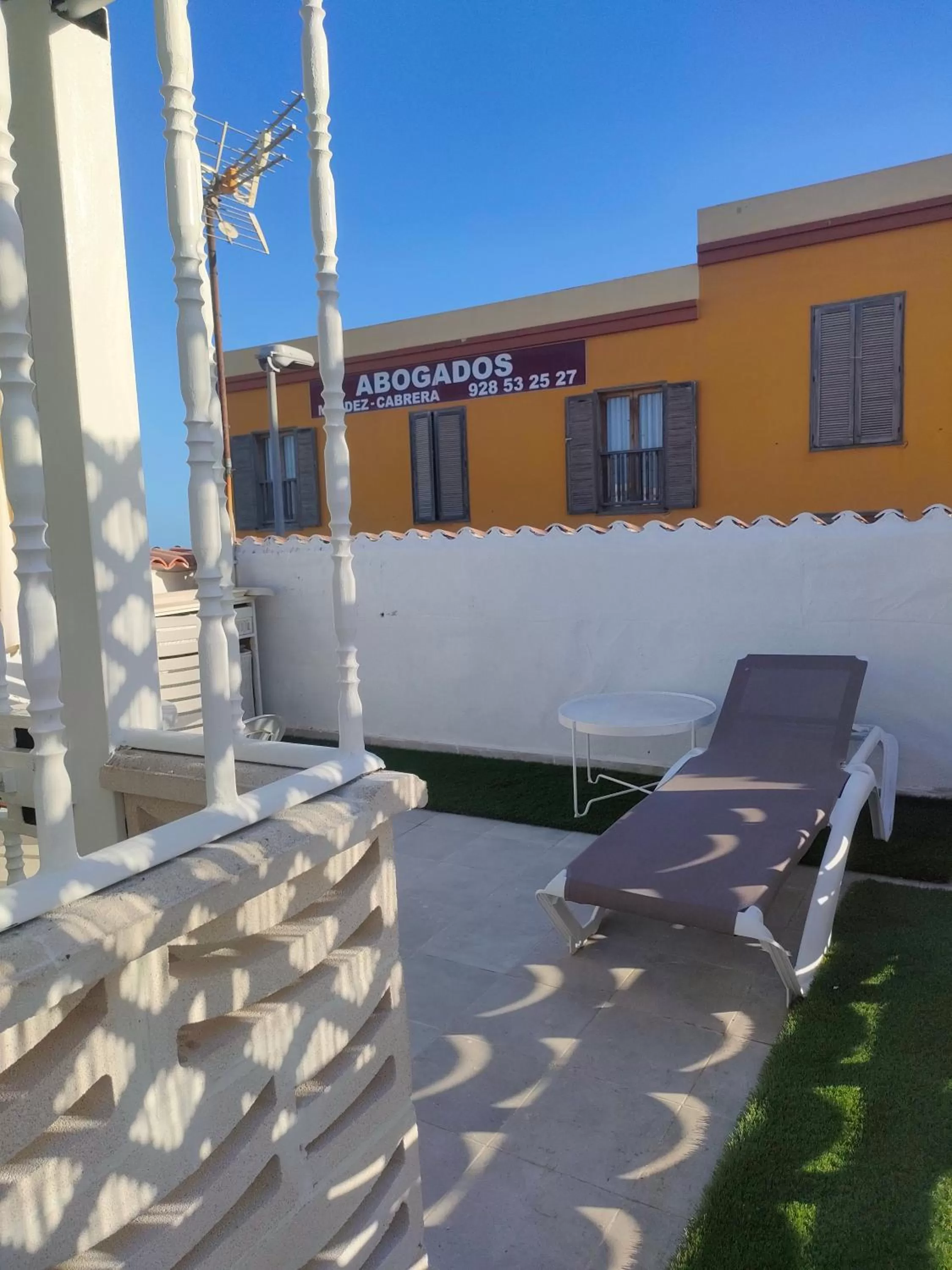 Alba 2 apartamento y Alba 3 habitación con baño