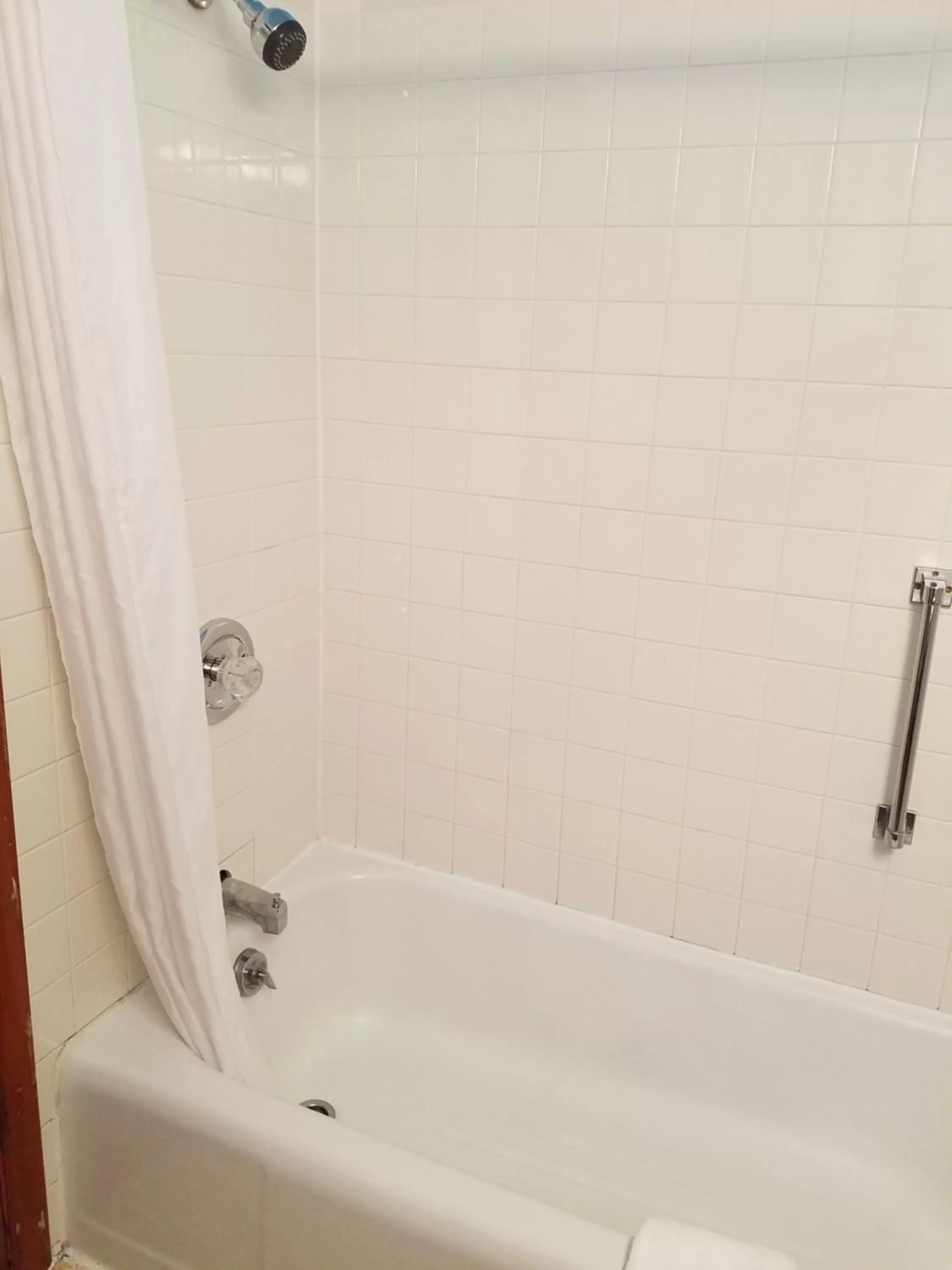 Shower in Buckhorn Resort