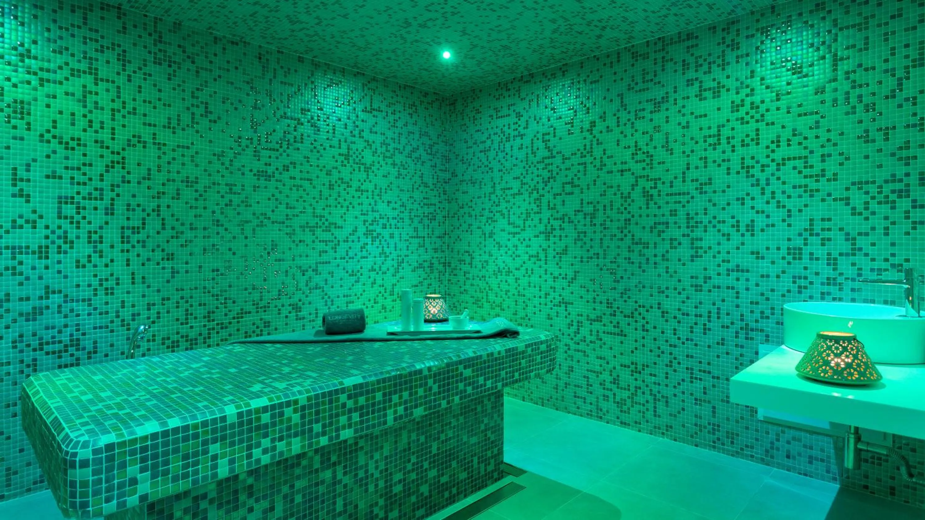 Spa and wellness centre/facilities in Longevity Health & Wellness Hotel - Adults Only