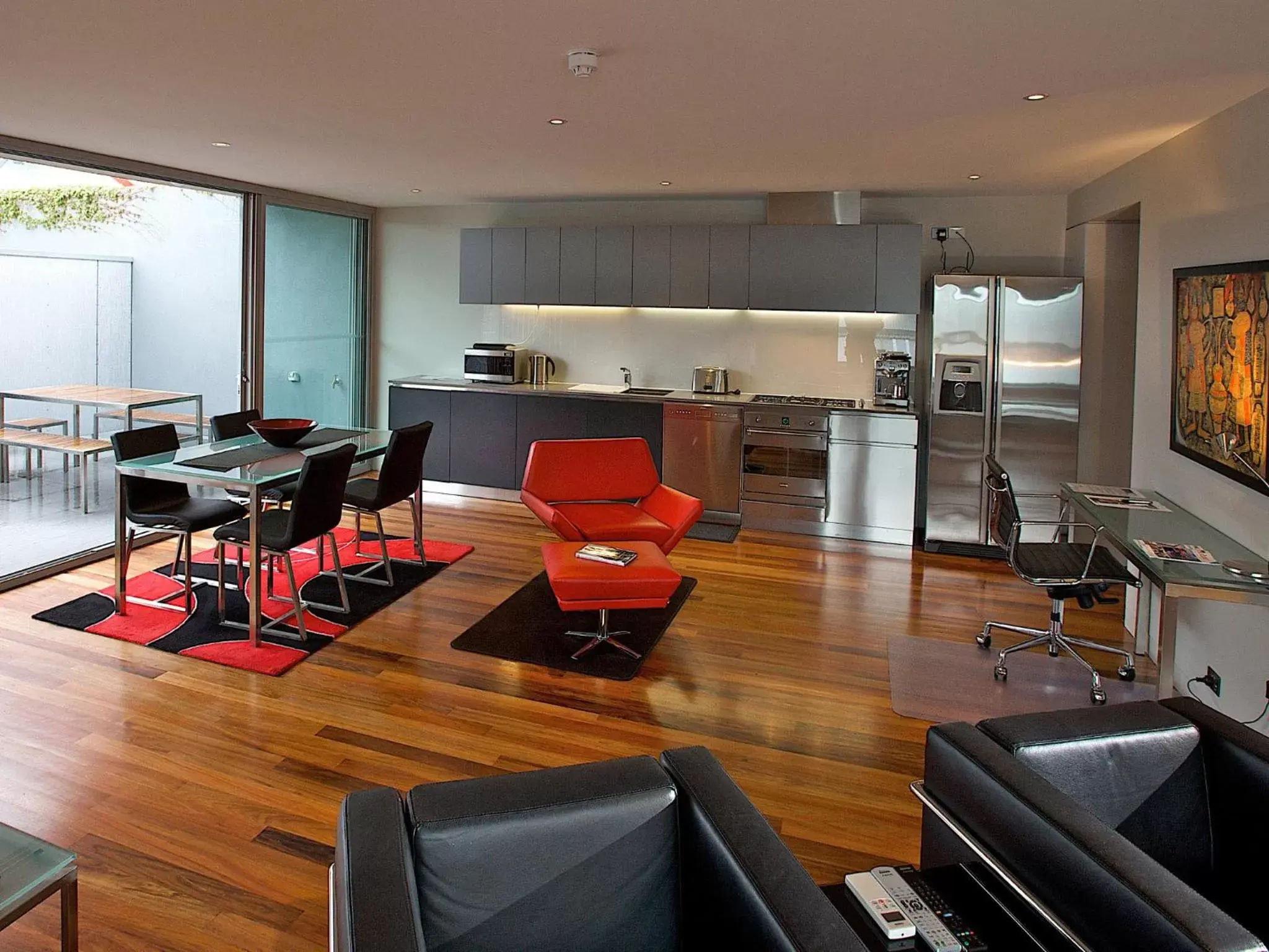 Living room, Seating Area in Sullivans Cove Apartments