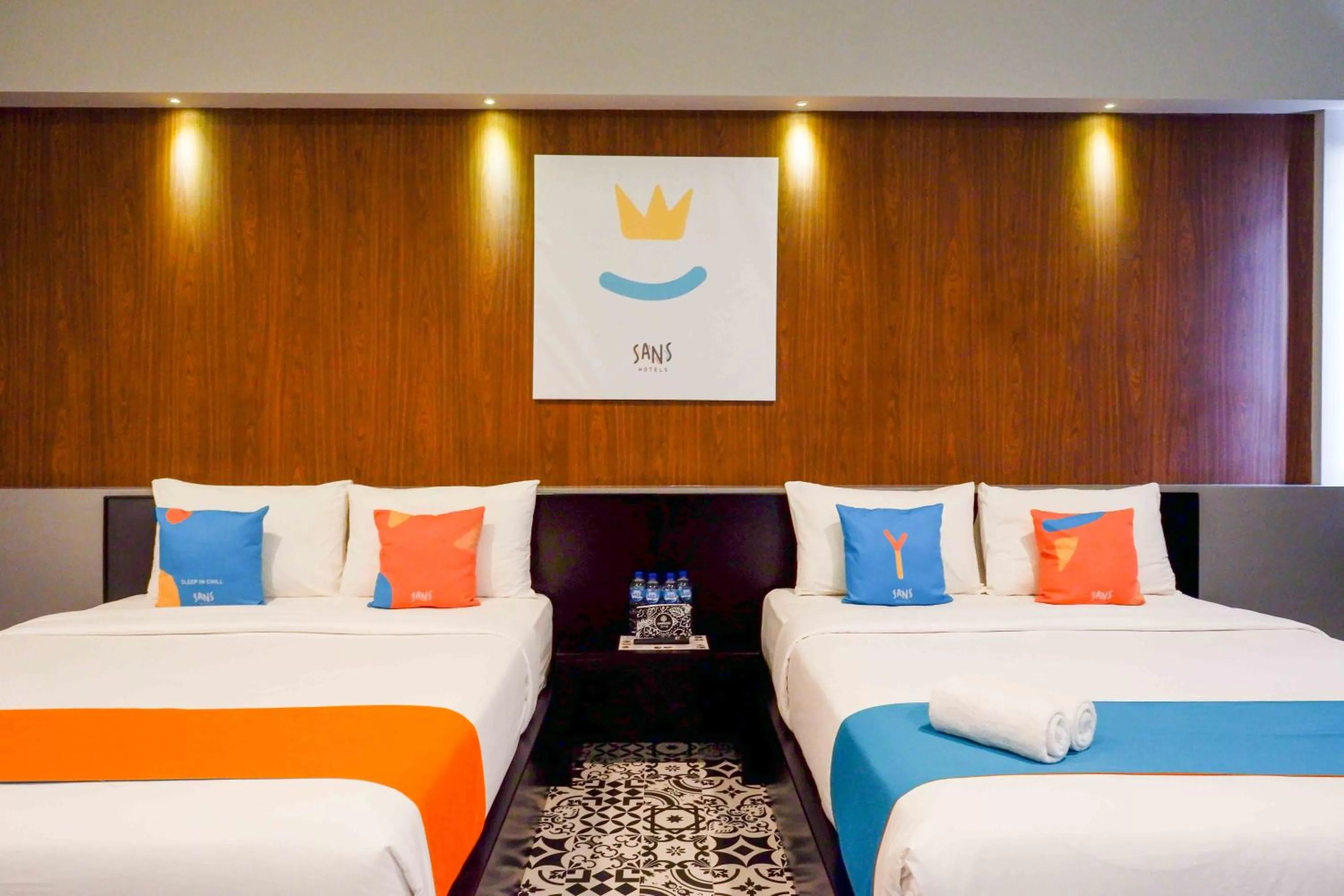 Bedroom, Bed in Sans Hotel Empress Simpang Lima