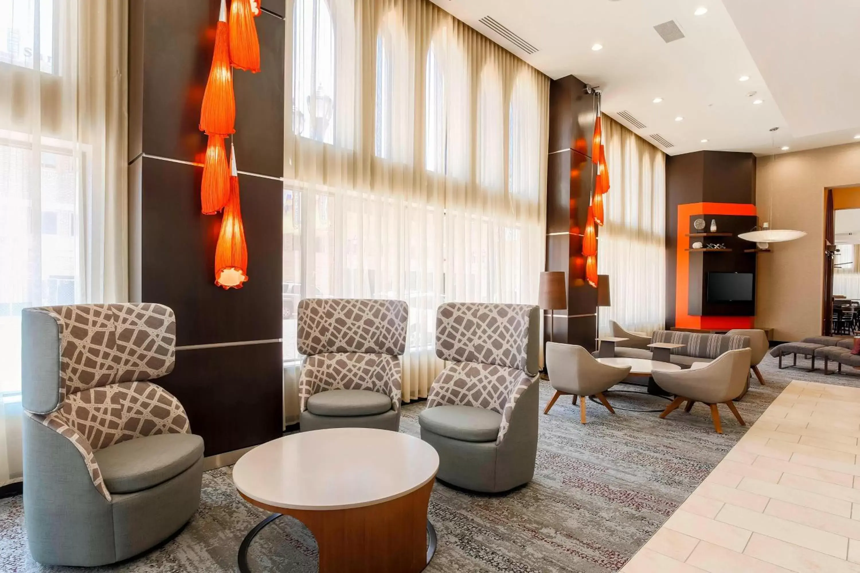 Lobby or reception, Seating Area in Courtyard by Marriott Amarillo Downtown