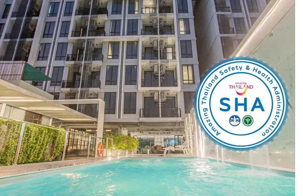 Marigold Sukhumvit - Free Shuttle to BTS Bearing Station