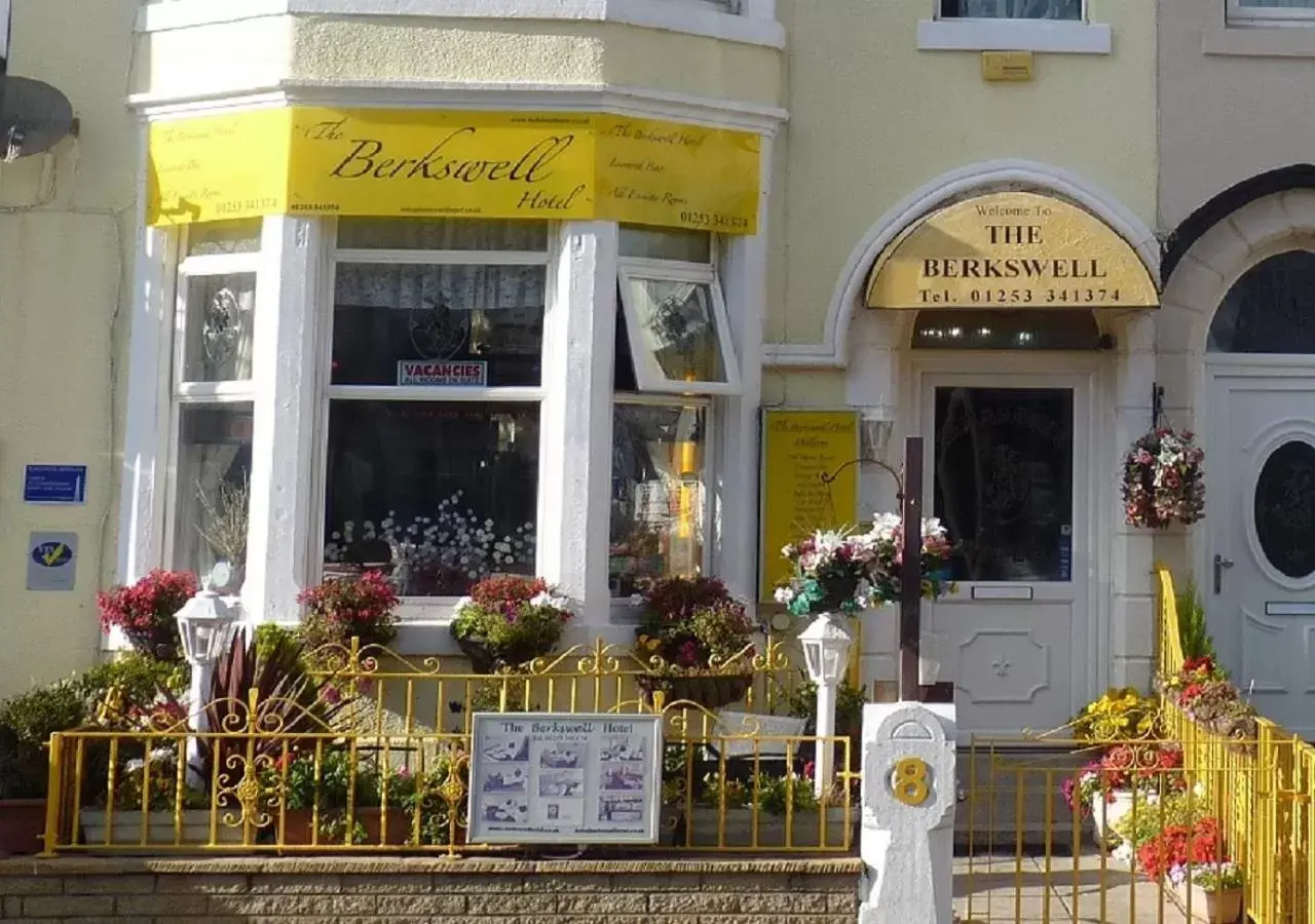 Garden view, Property Logo/Sign in The Berkswell