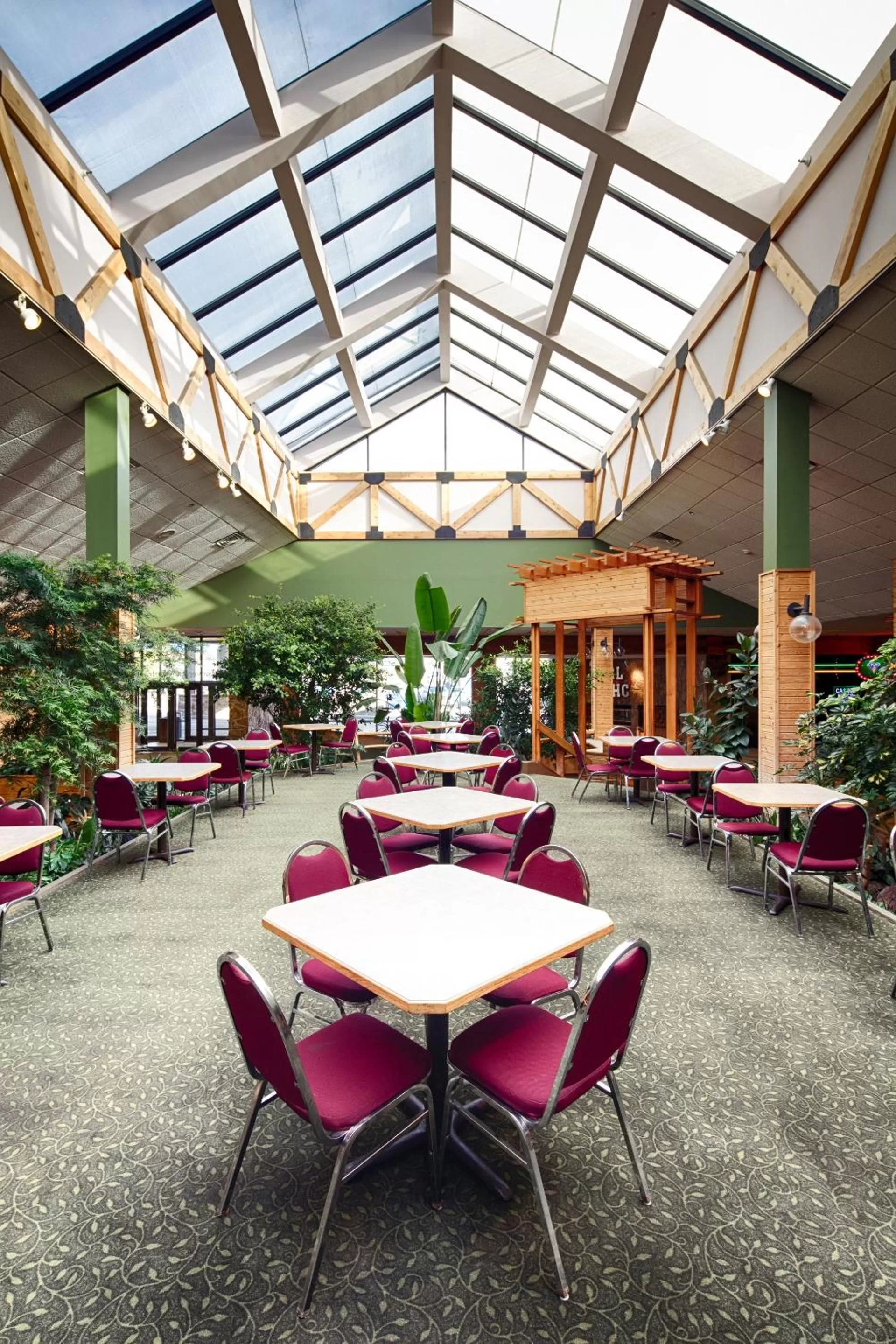 Restaurant/places to eat in Red Lion Hotel Kalispell