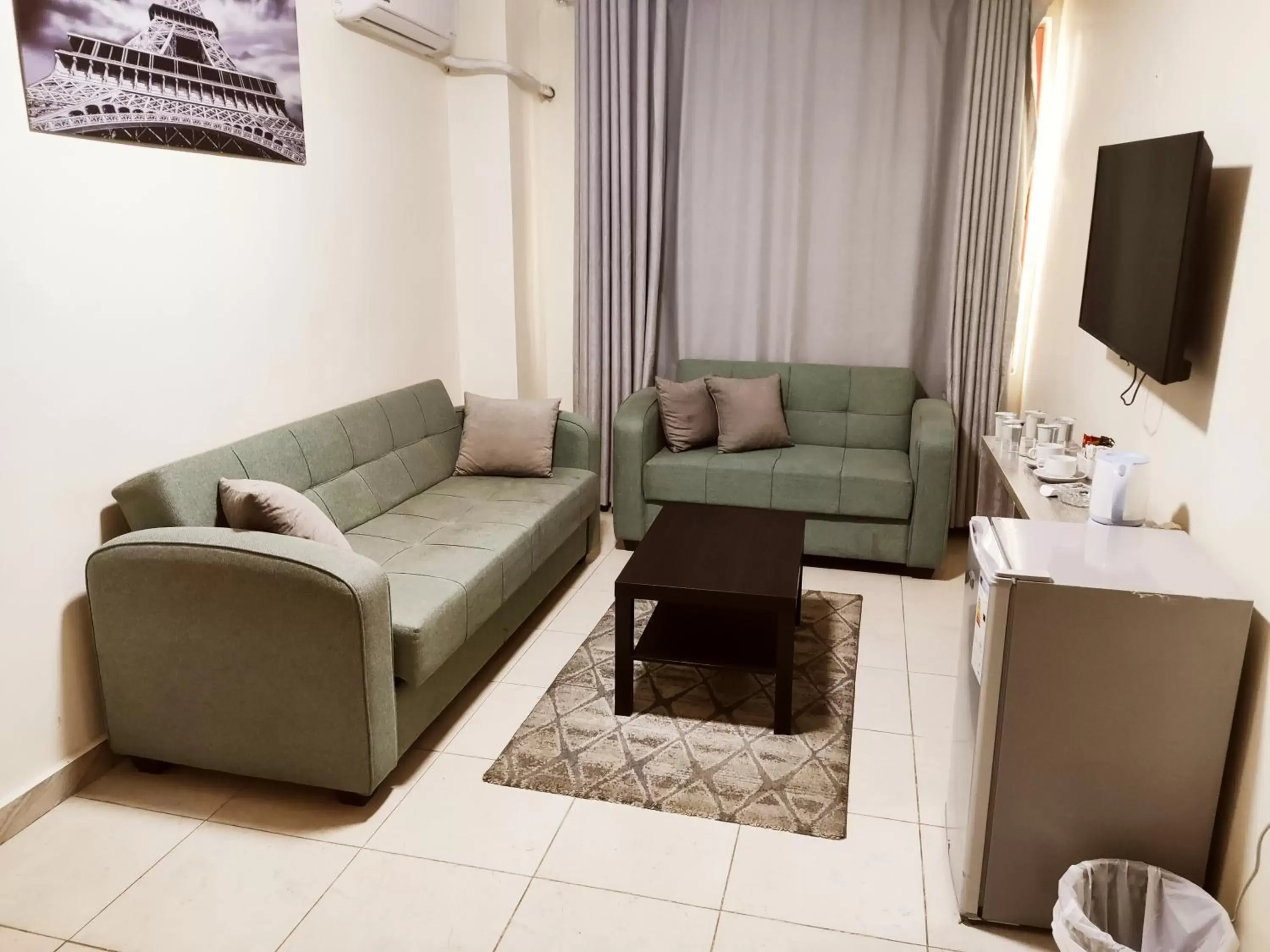 Living room in Golden Plaza Hotel Living room in Golden Plaza Hotel