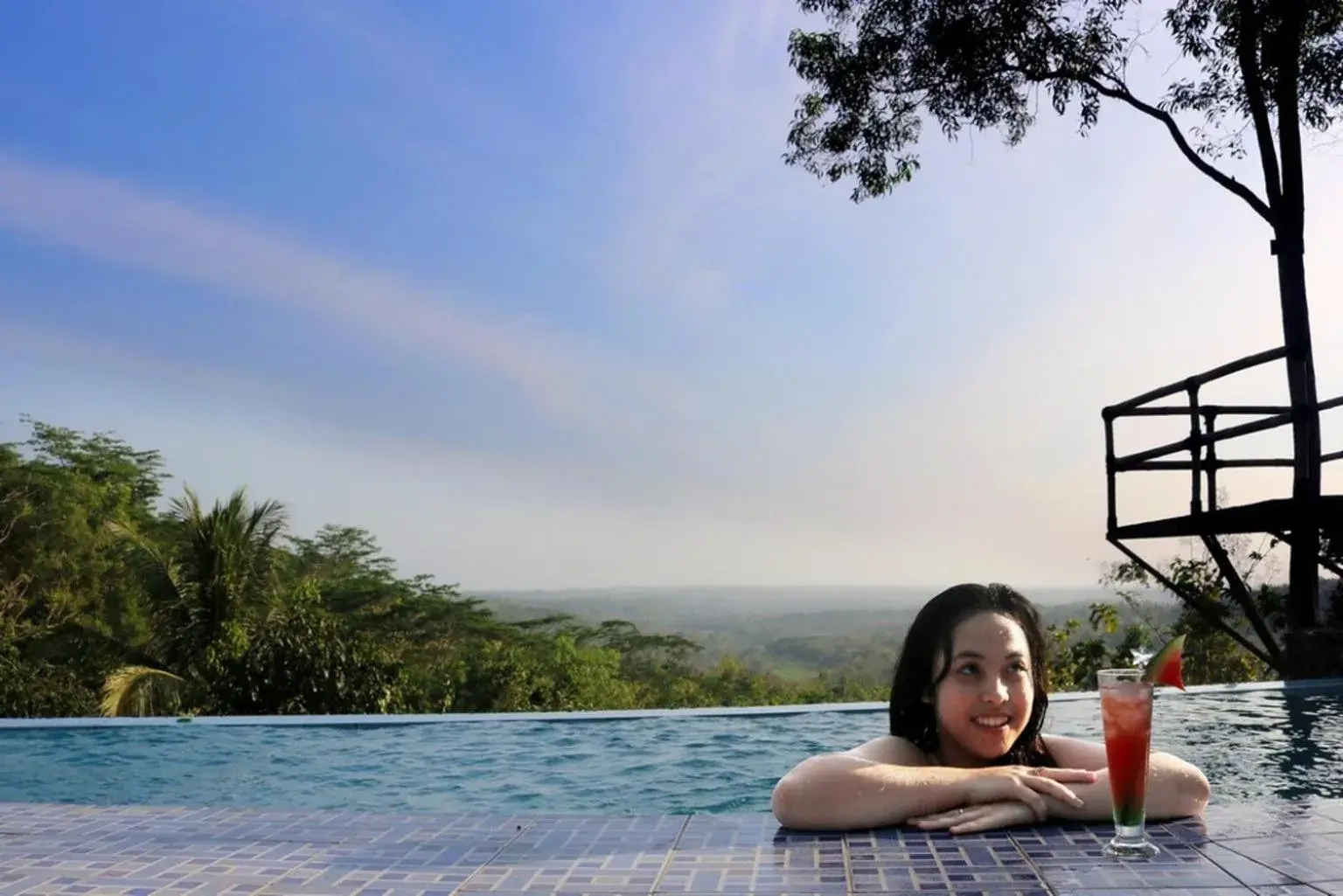 Swimming Pool in Rajaklana Resort and Spa