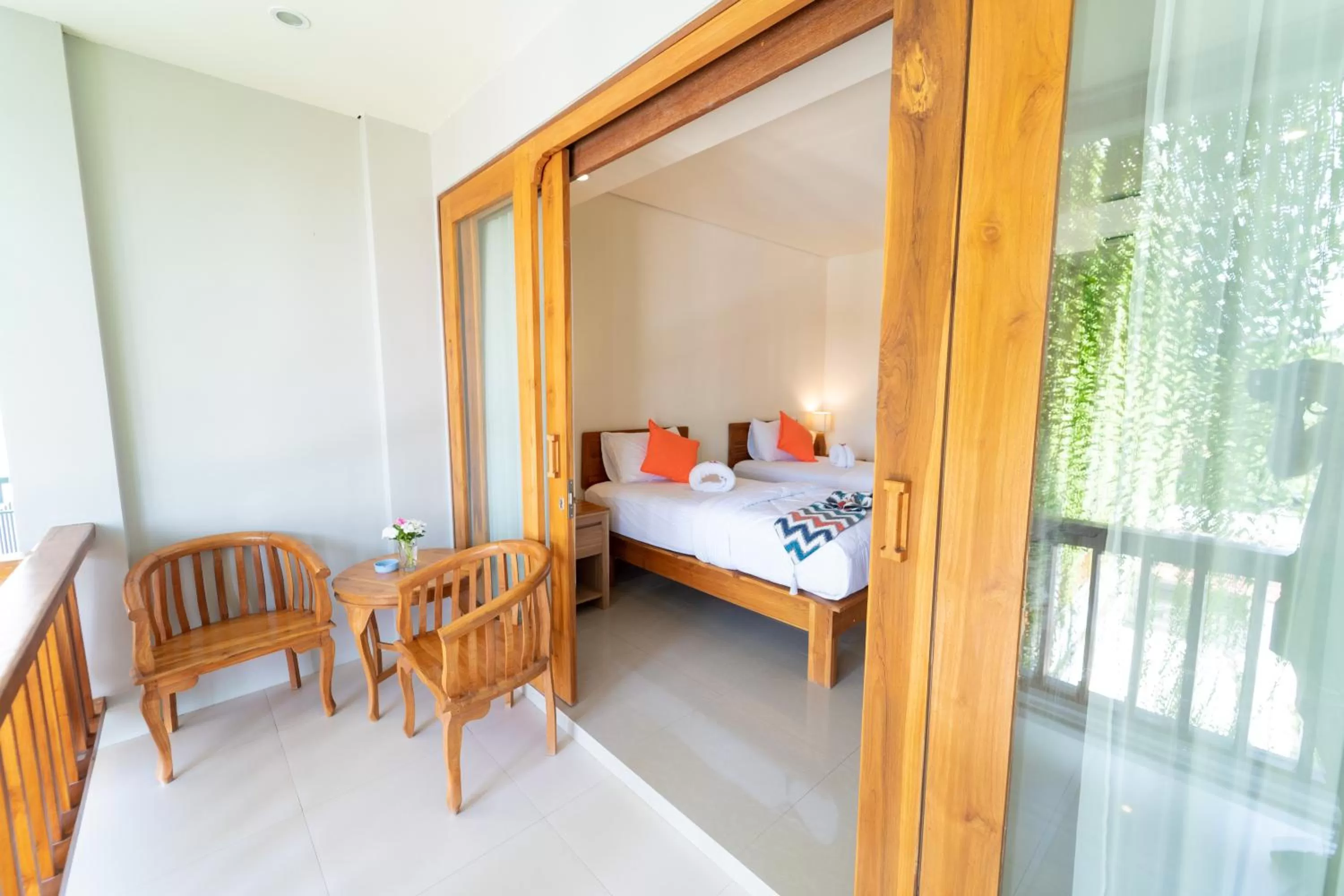 Bedroom, Bed in Komodo Lodge