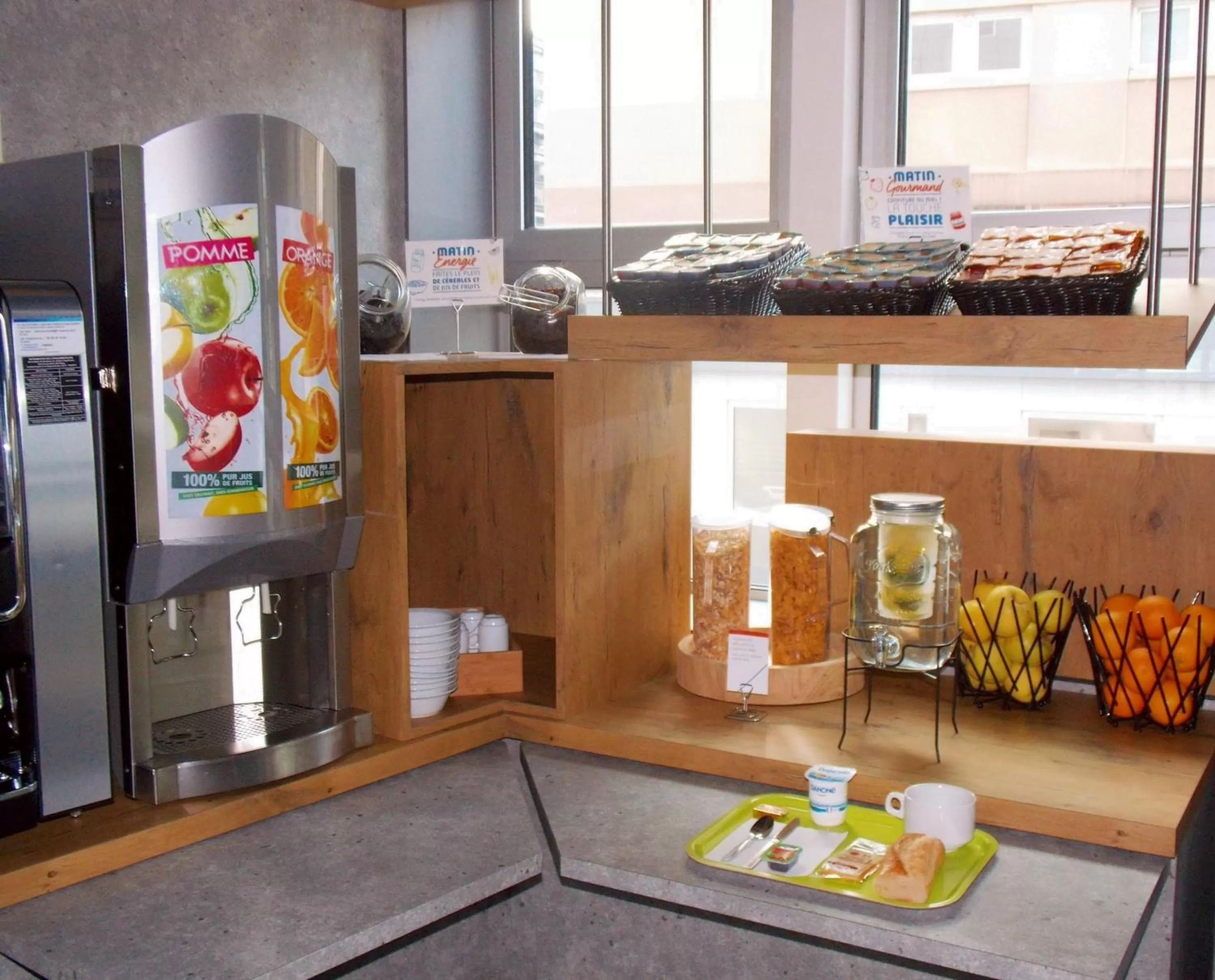 Breakfast in ibis budget Porte D'Orleans