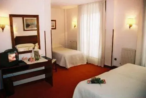 Photo of the whole room, Bed in Las Rocas