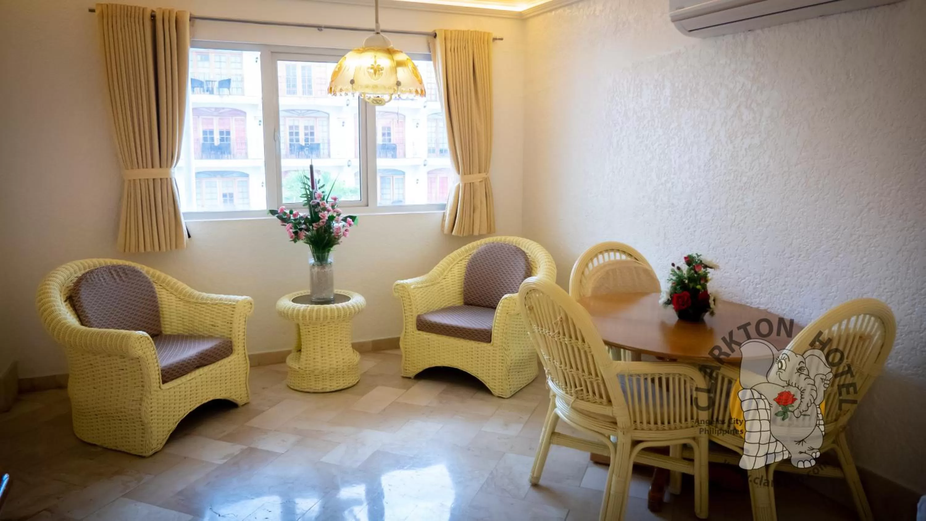 Clarkton Hotel Apartment