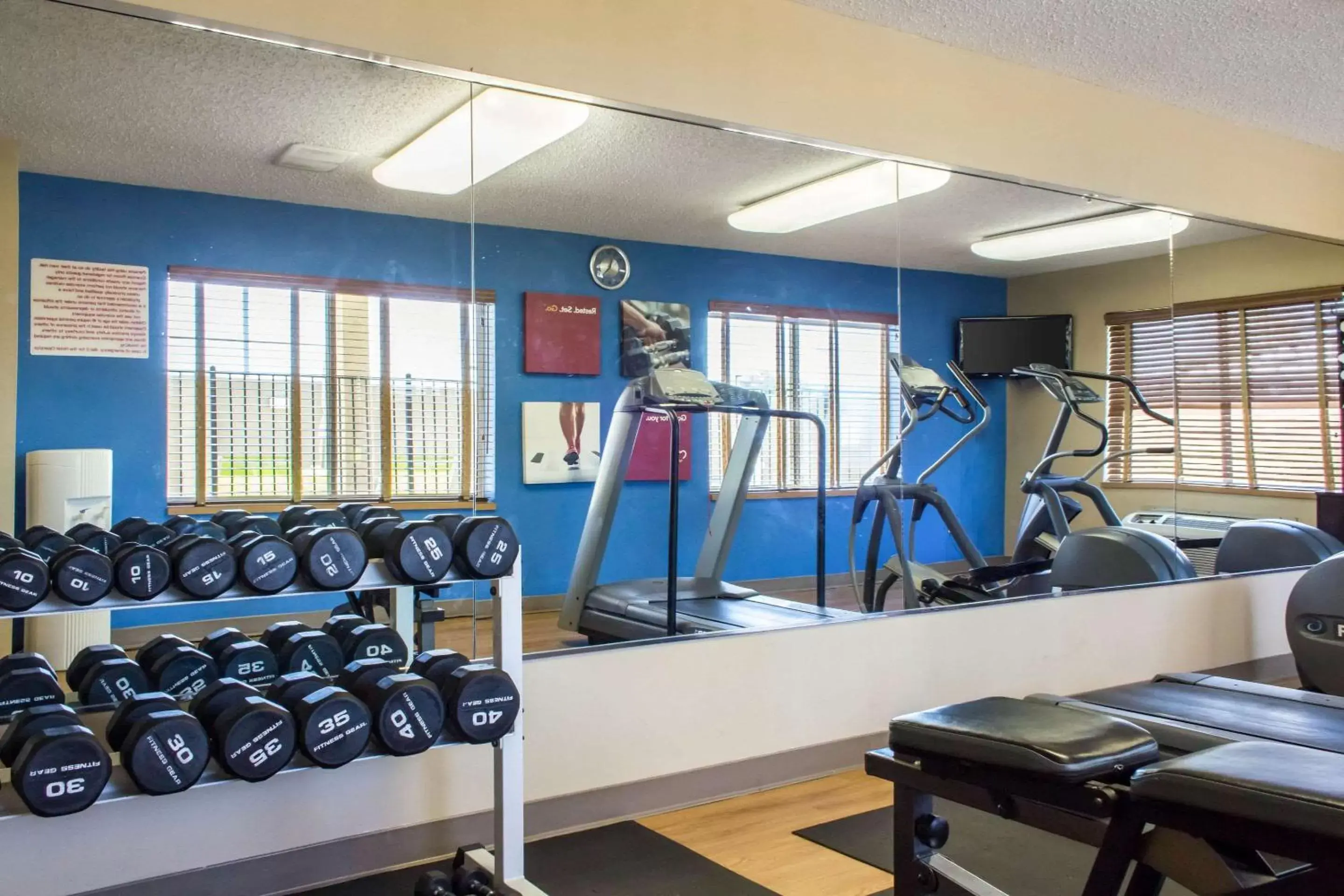 Fitness centre/facilities, Fitness Center/Facilities in Comfort Suites at Tucson Mall