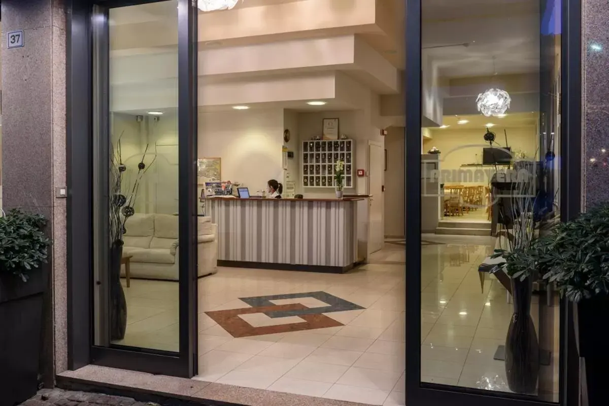 Restaurant/places to eat in Primavera Restaurant/places to eat in Primavera