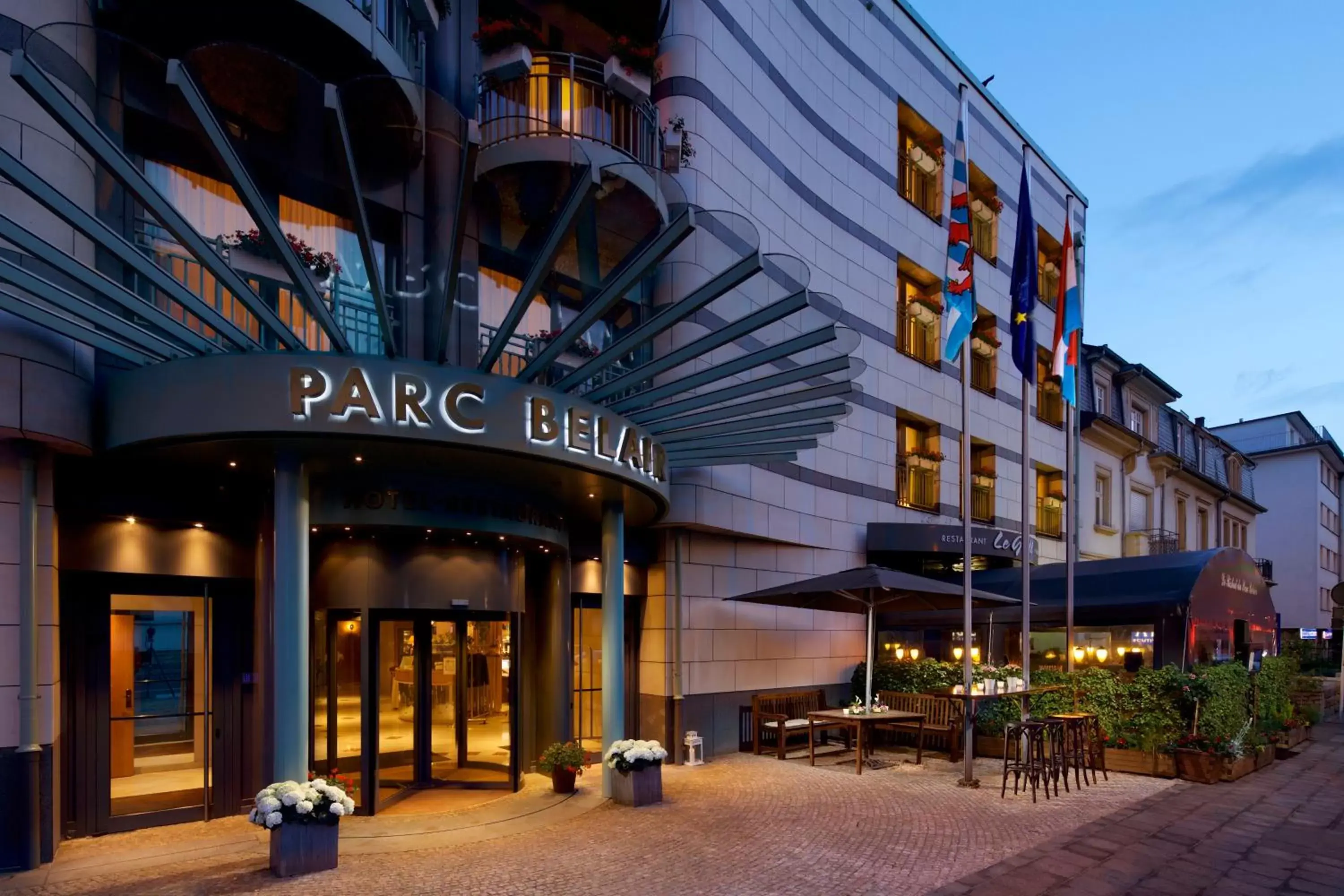 Facade/entrance in Hotel Parc Belair