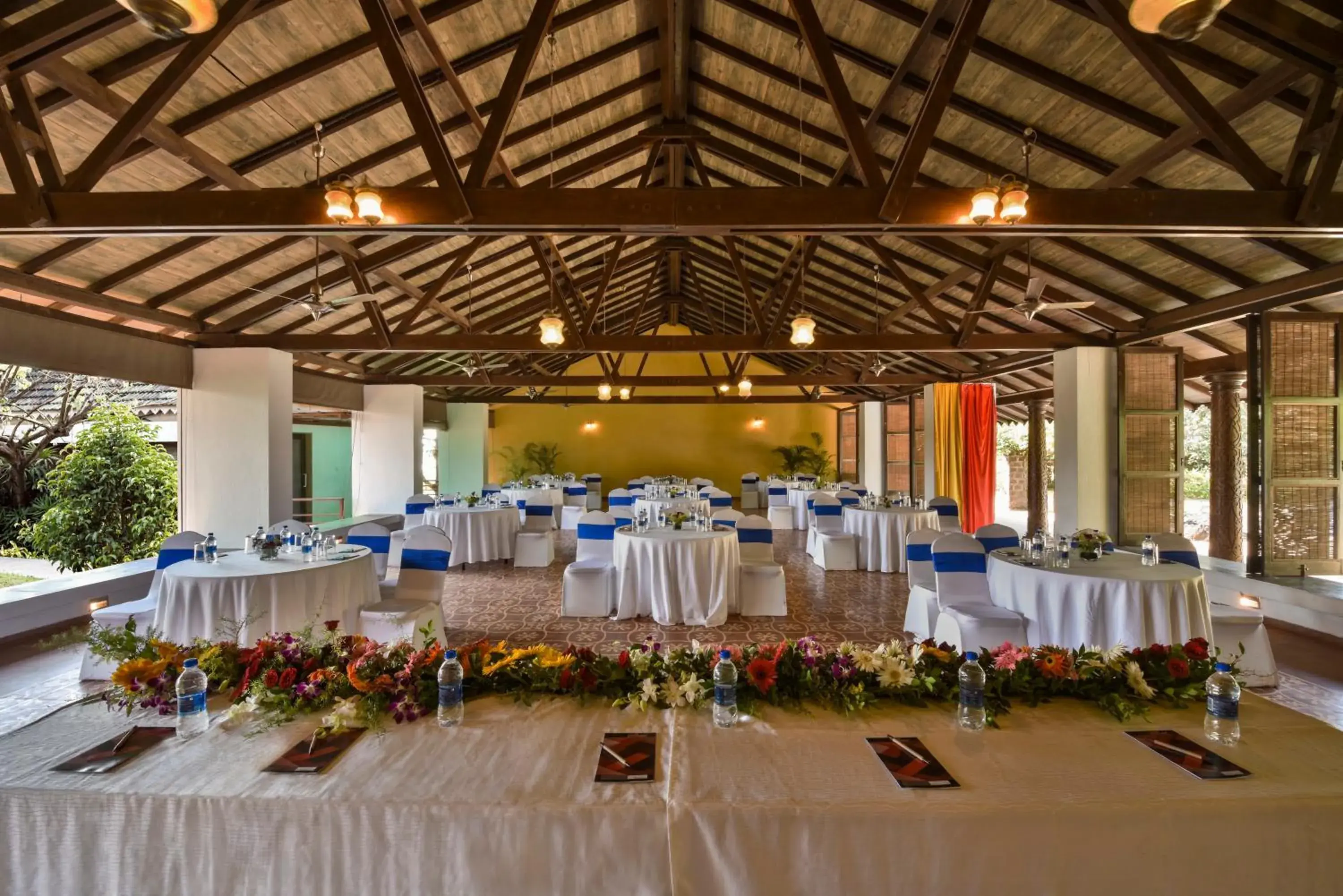 Banquet/Function facilities, Banquet Facilities in The Fern Samali Resort