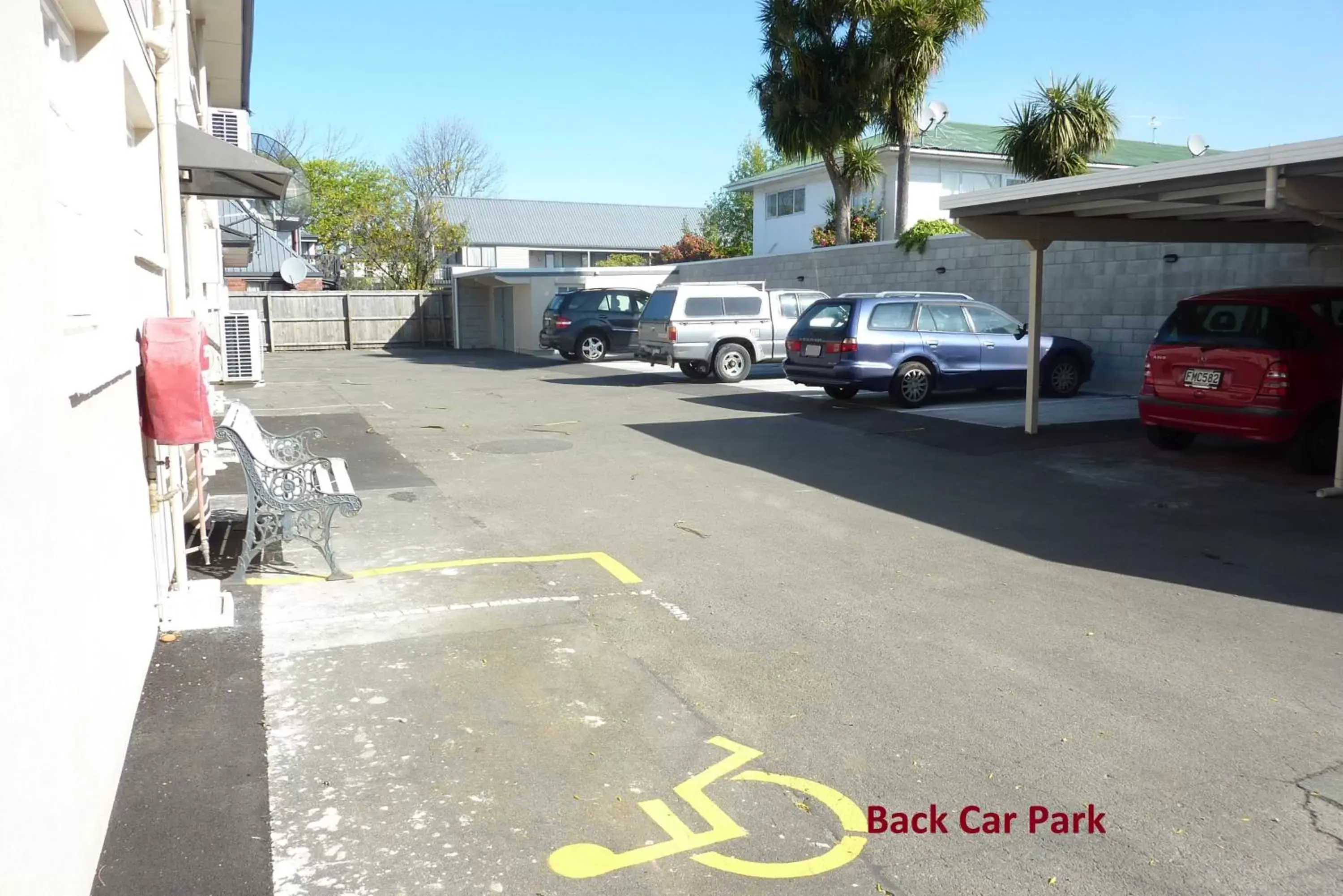 Area and facilities, Property Building in Colonial Inn Motel