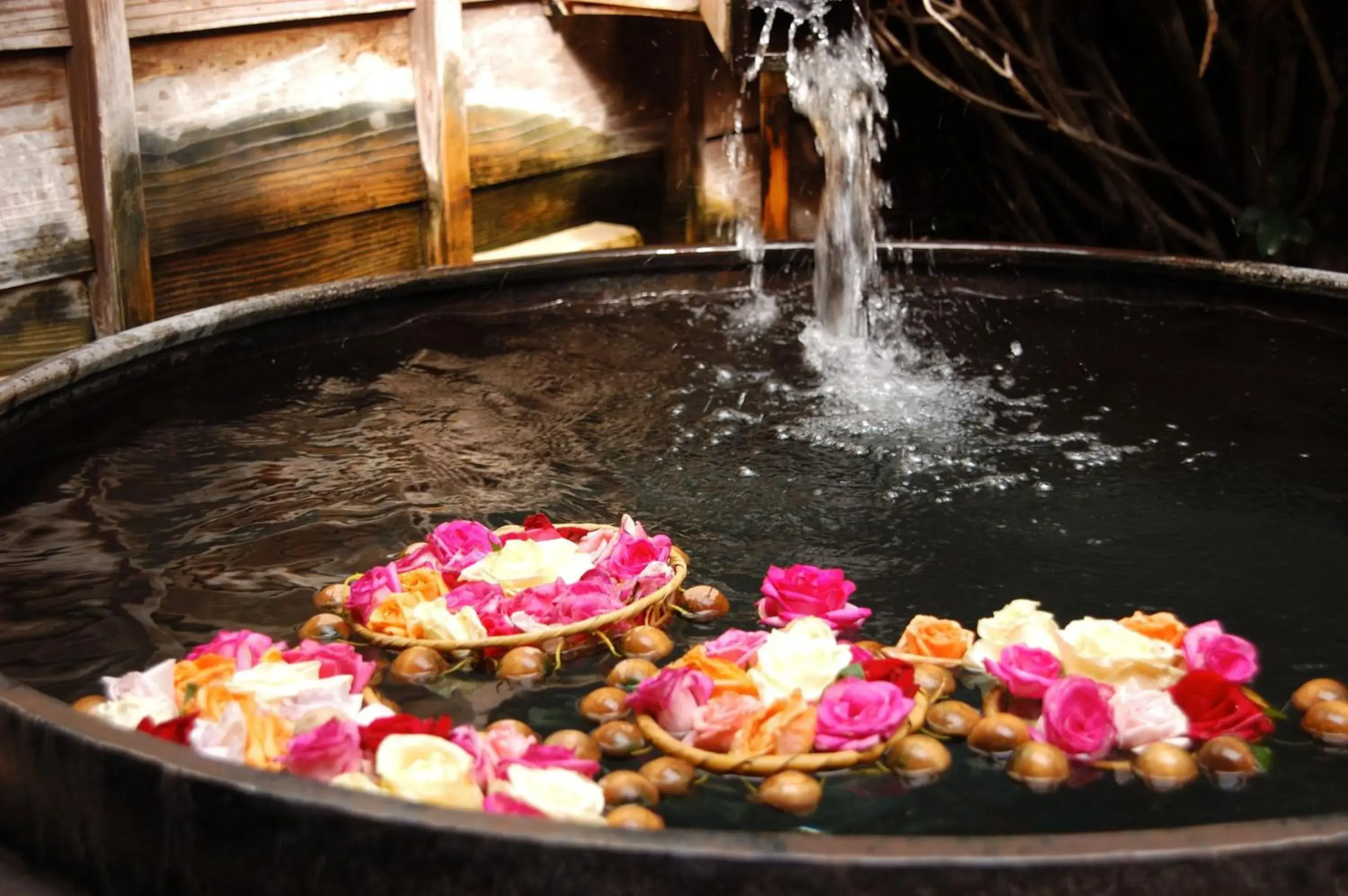 Hot Spring Bath in Ryokan Yatsusankan