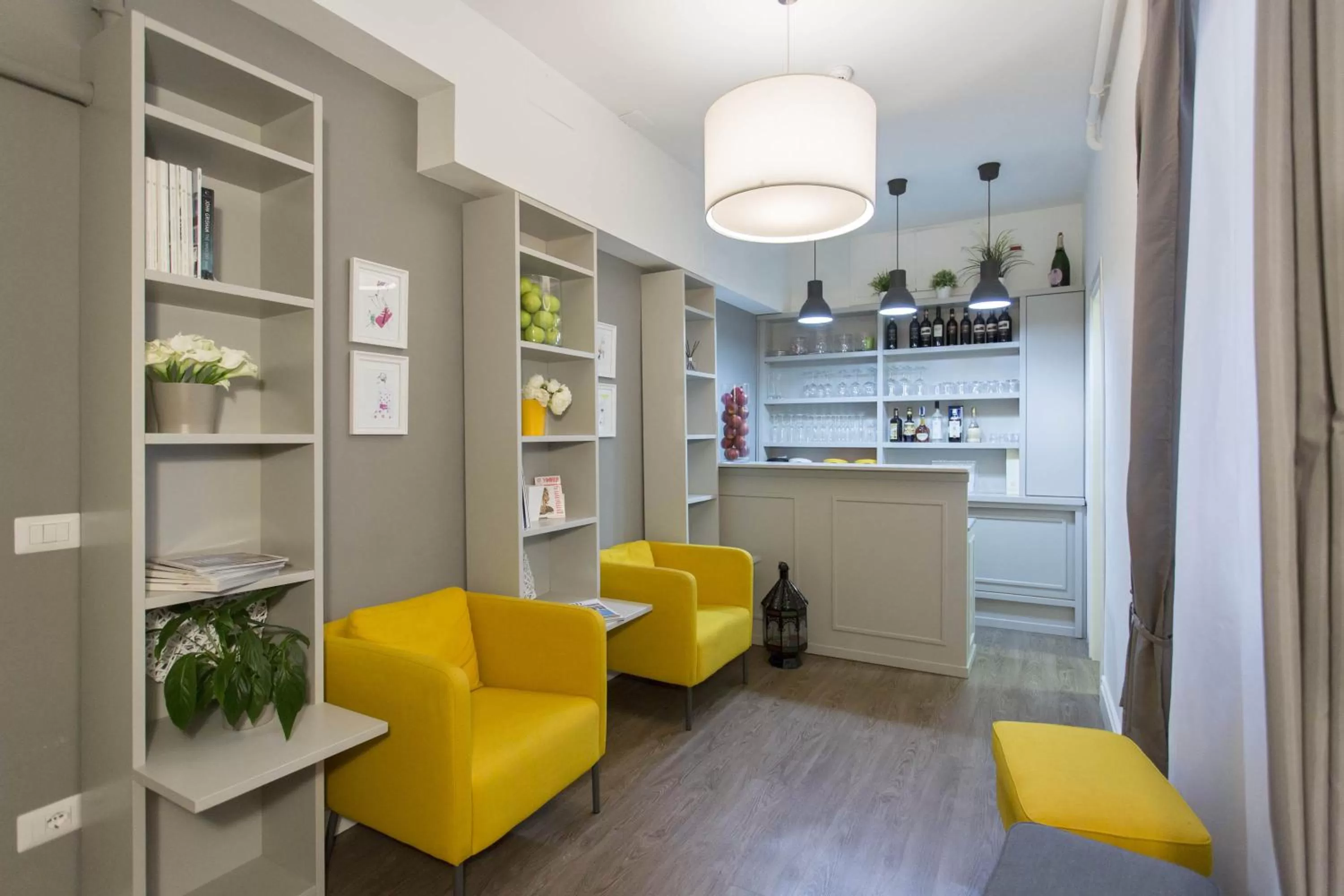 Communal lounge/ TV room in Dedo Boutique Hotel