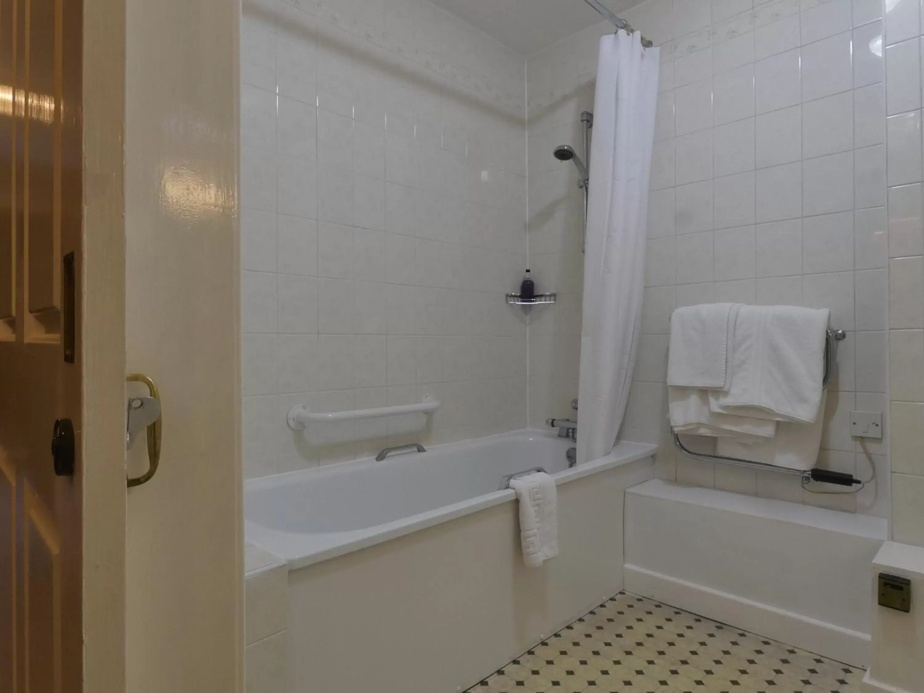 Shower, Bathroom in Brook Marston Farm Hotel