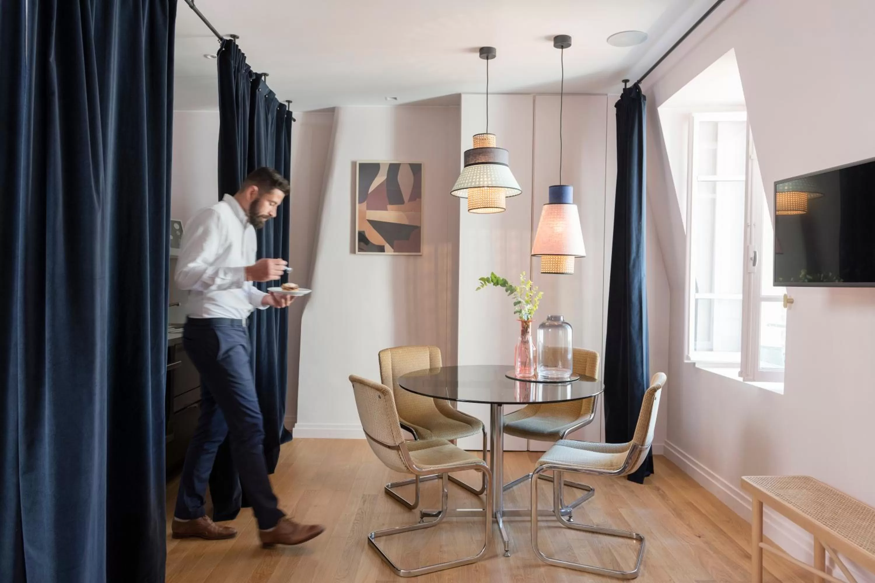 TV and multimedia in MiHotel Gailleton