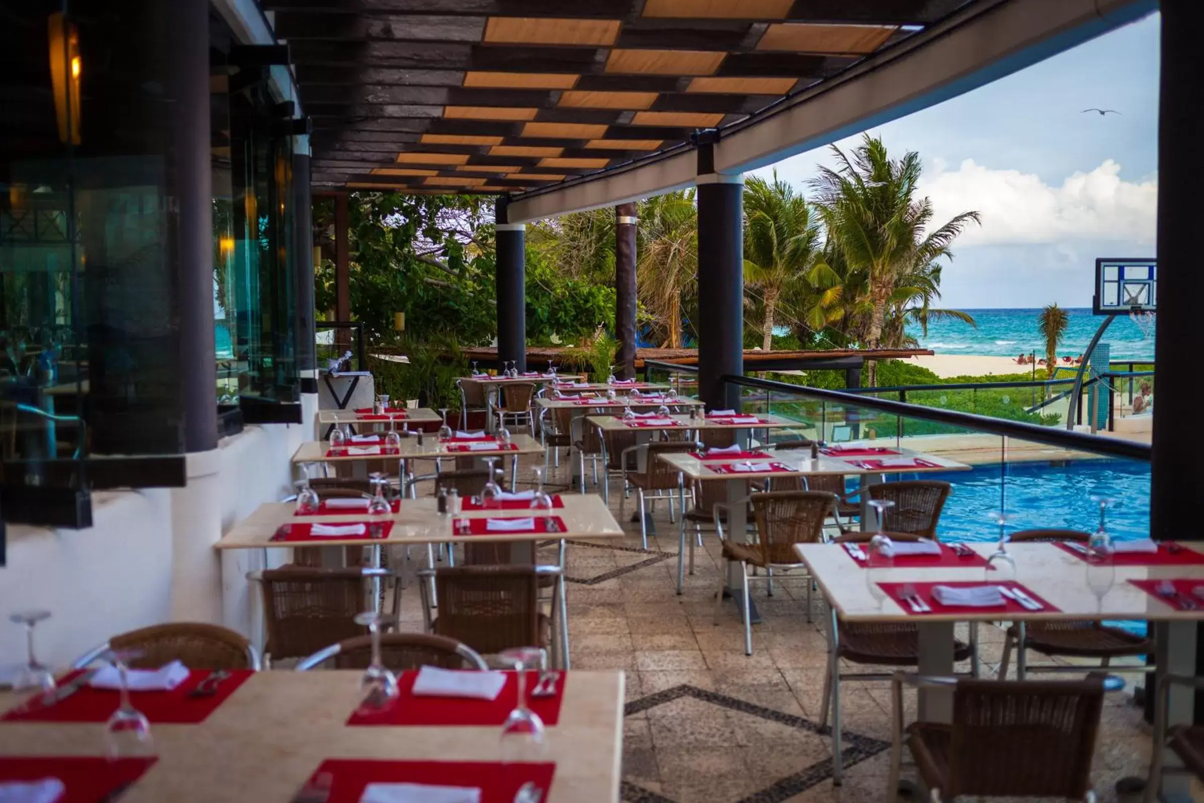 Breakfast, Restaurant/Places to Eat in The Reef Playacar Resort & Spa-Optional All Inclusive