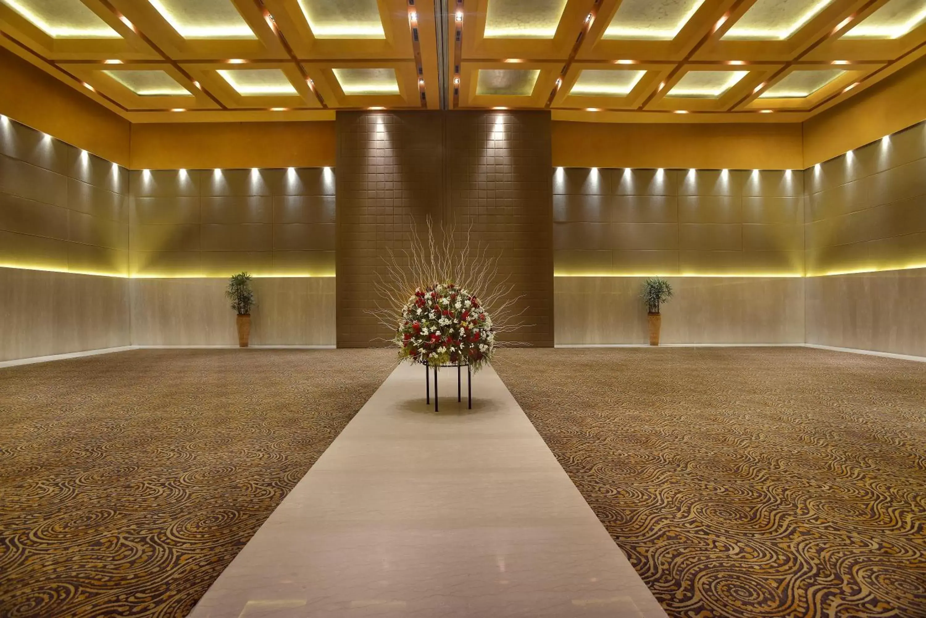 Banquet/Function facilities in The Lalit Great Eastern Kolkata