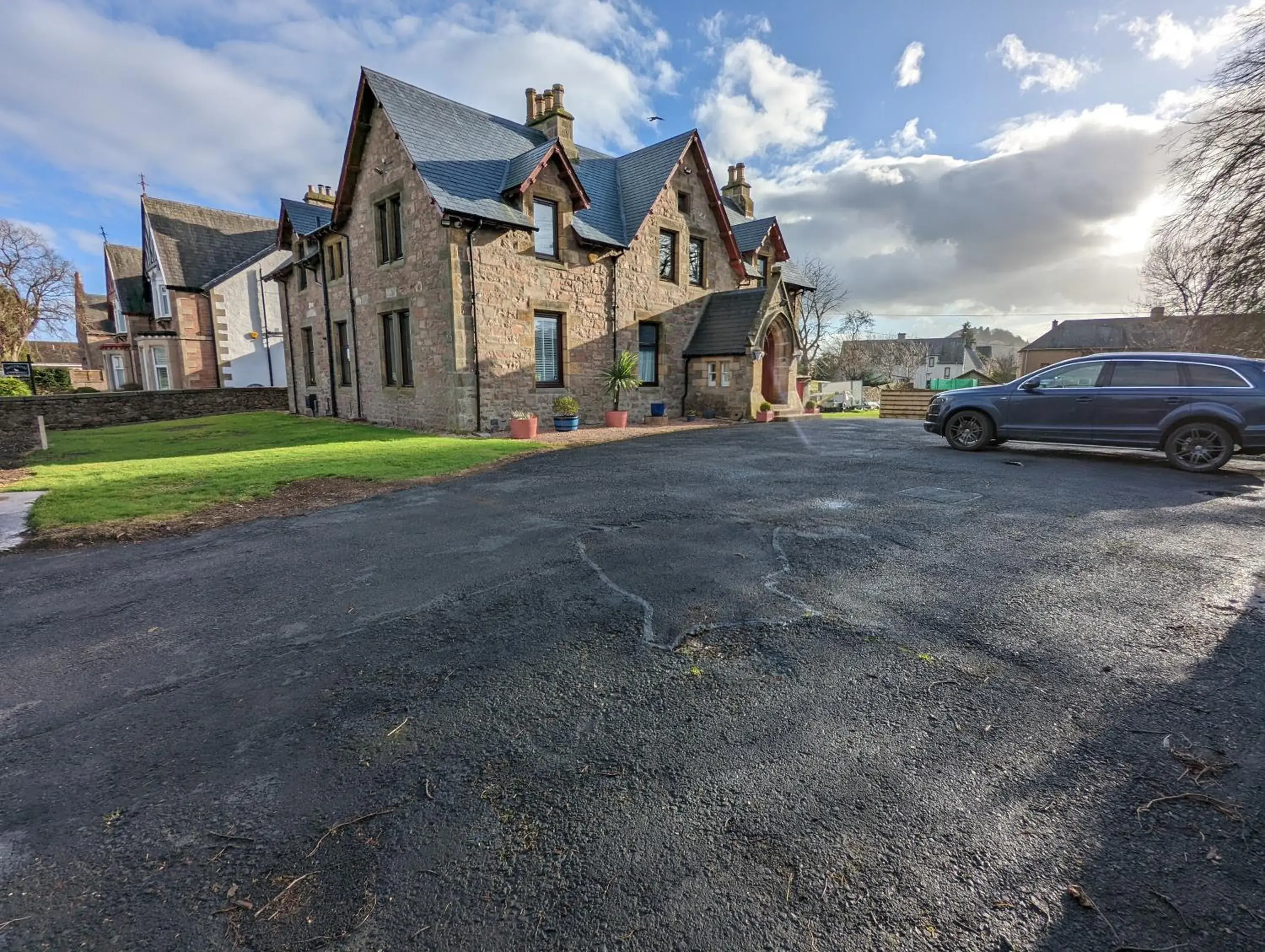 Property Building in Cambeth Lodge