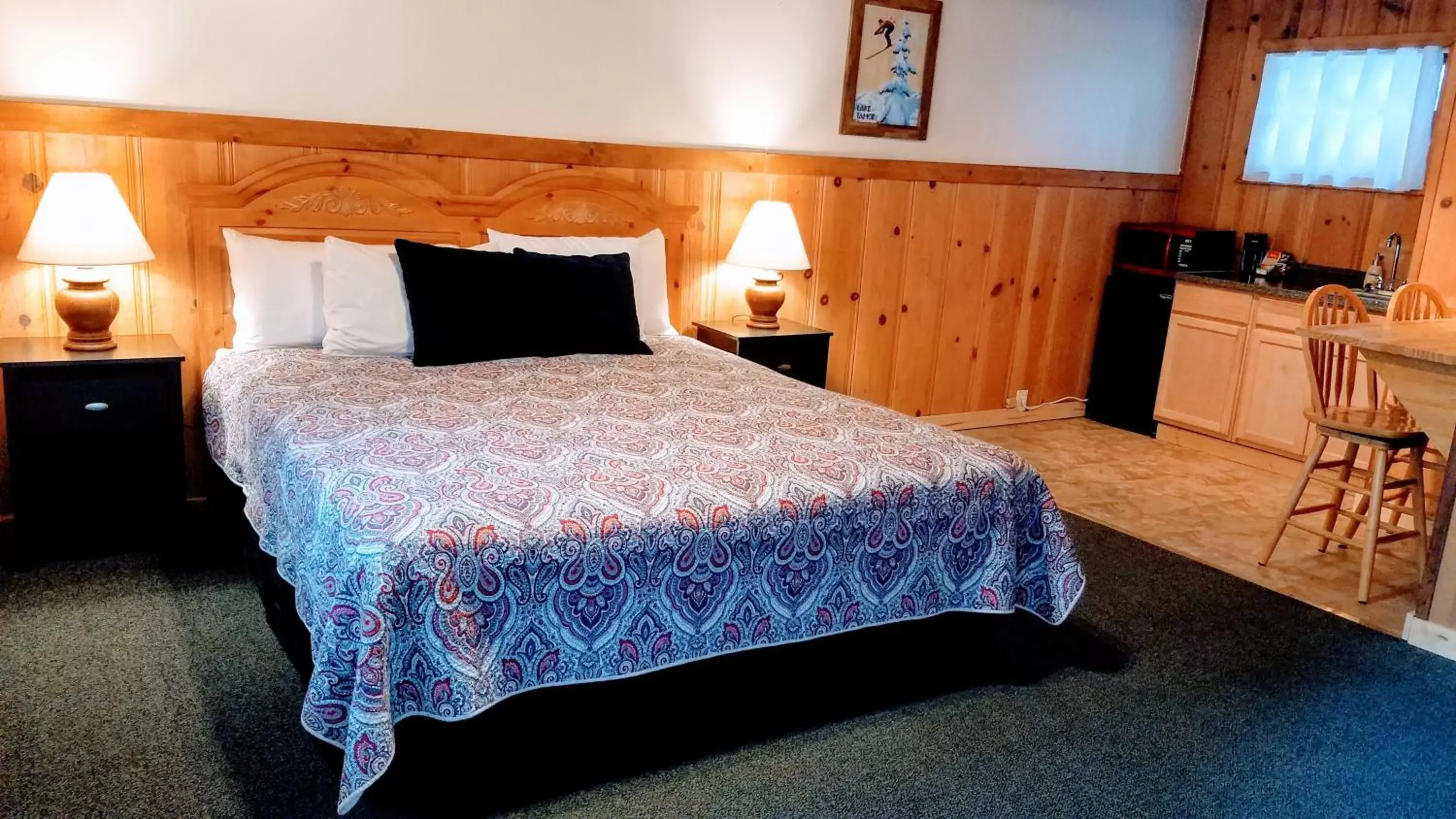 Bed in The Washoe Lodge