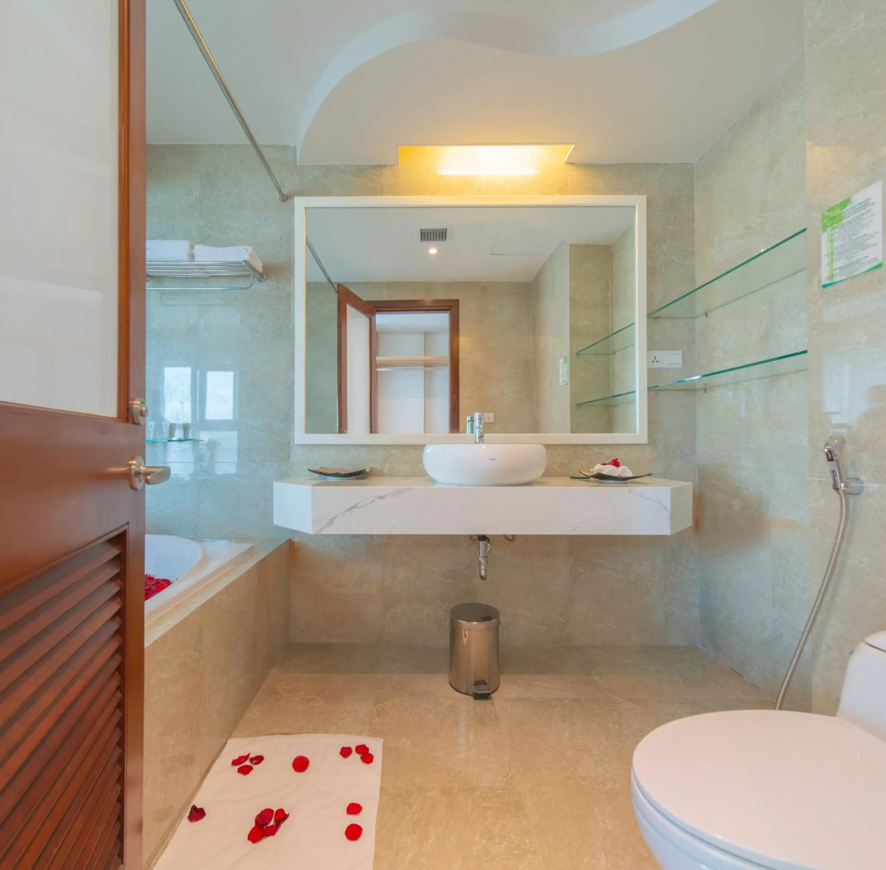 Toilet, Bathroom in Green World Hotel Nha Trang