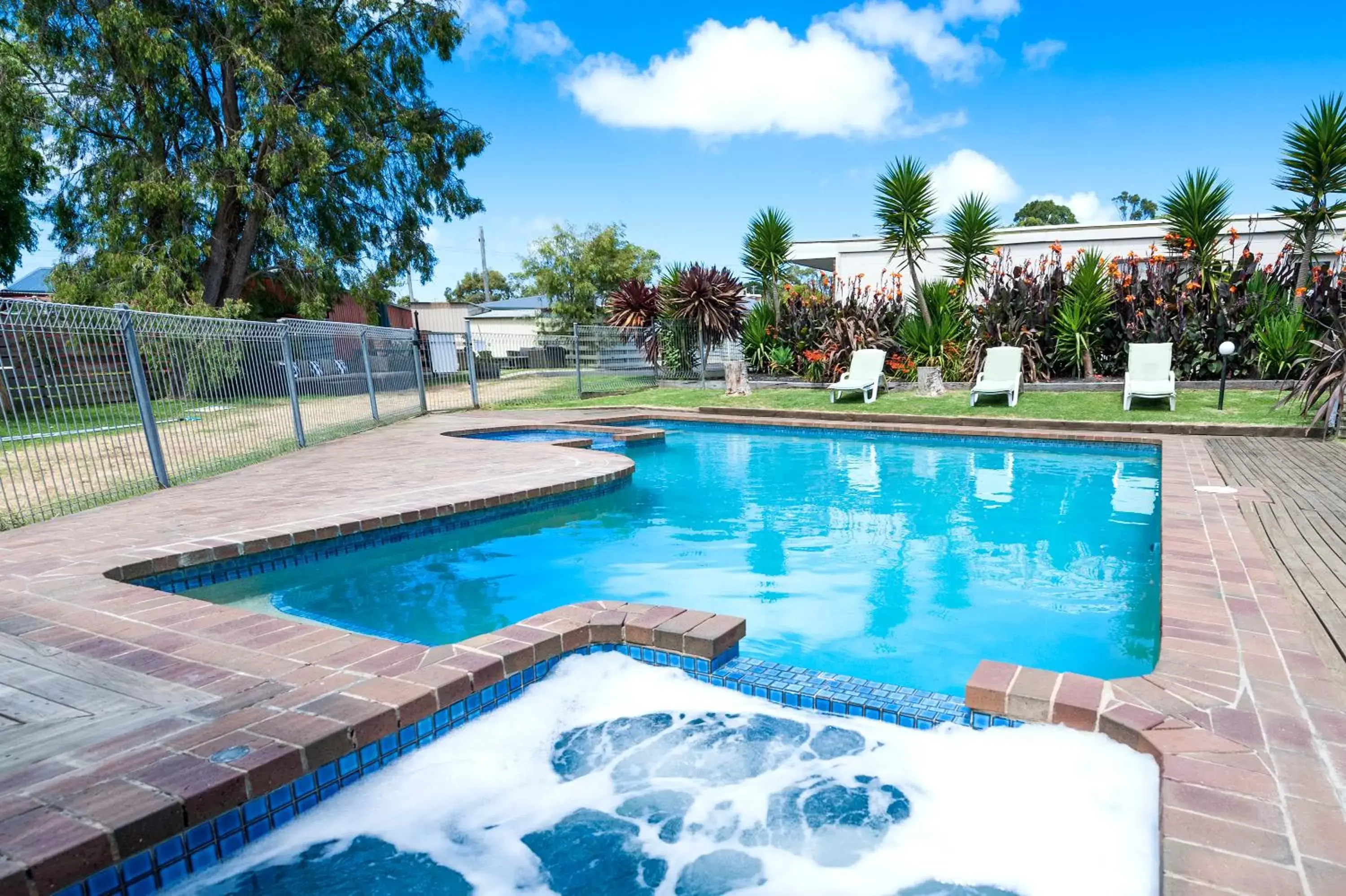 Swimming Pool in Motel Marengo