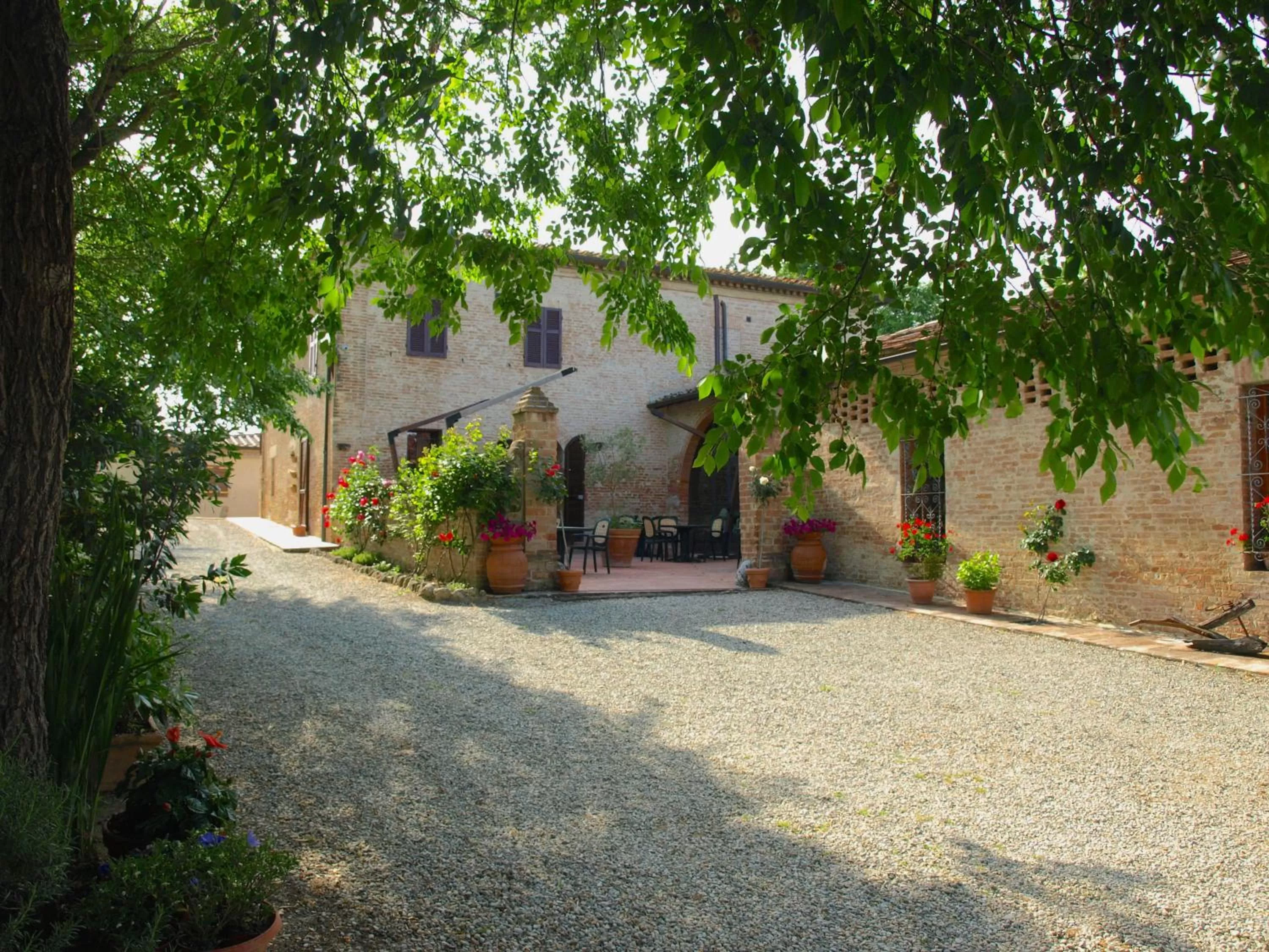 Day in Il Canto del Sole