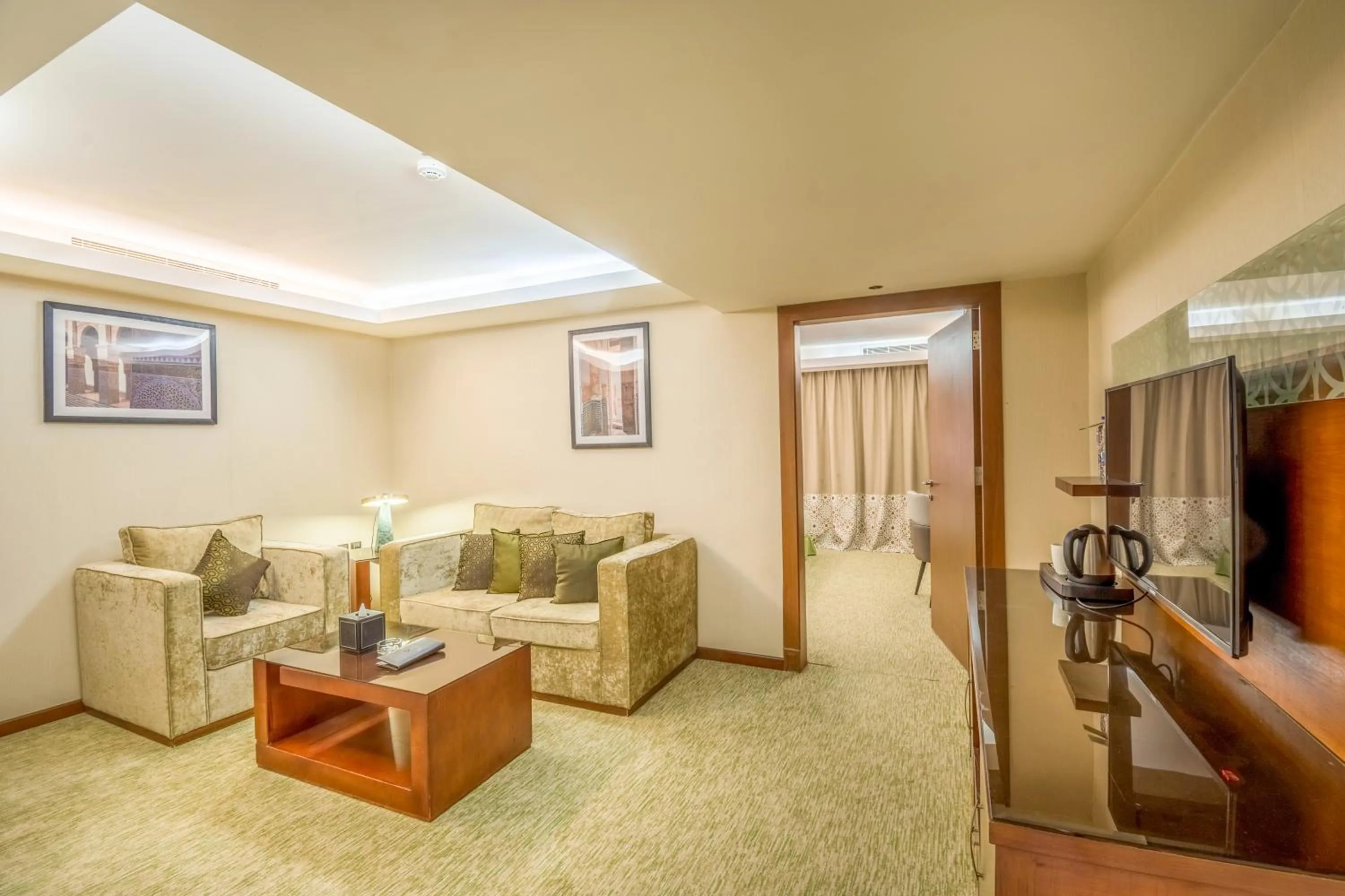 Bedroom in Grand Plaza Hotel - Dhabab Riyadh