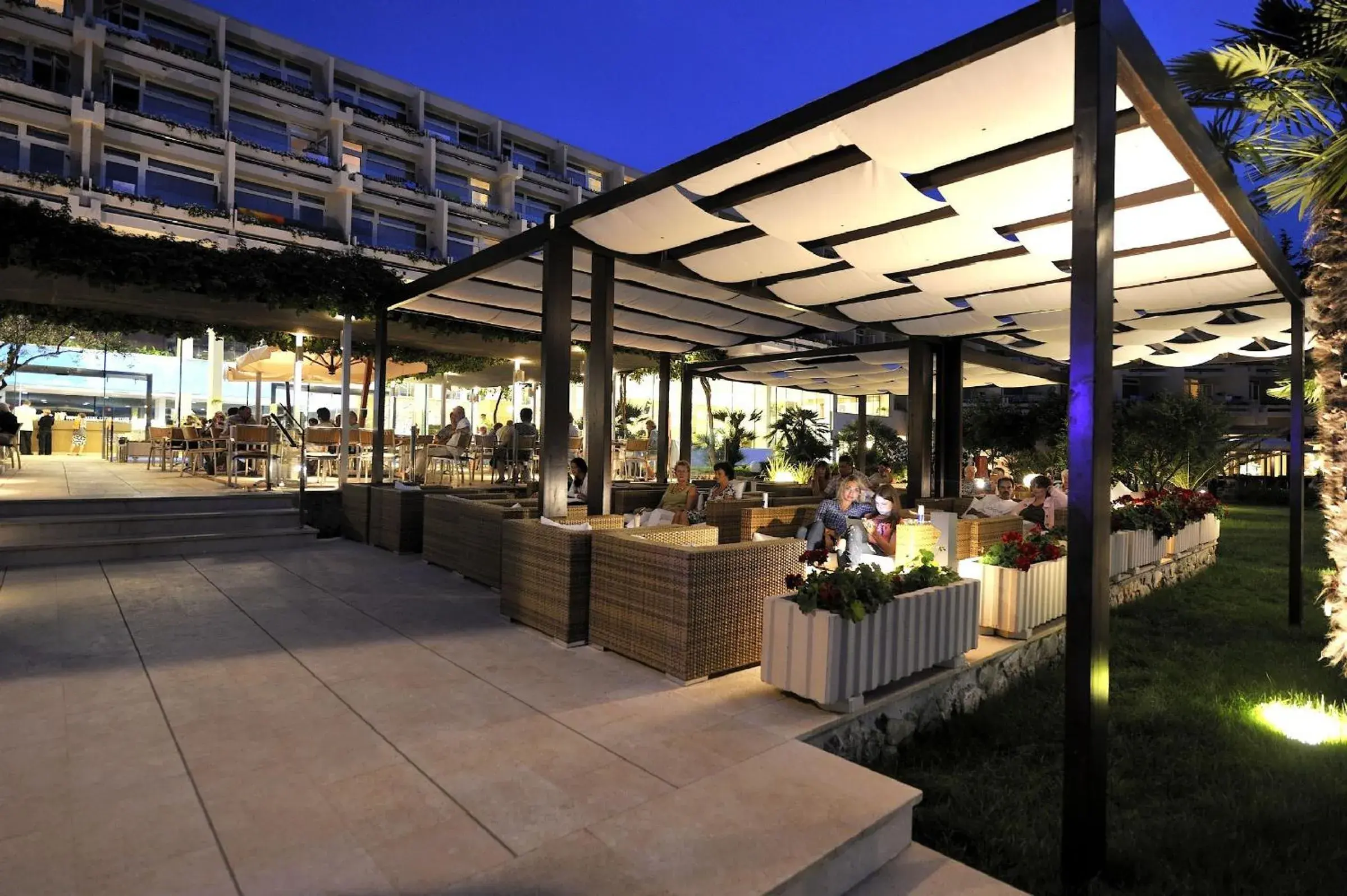 Facade/entrance, Restaurant/Places to Eat in Hotel Mediteran Plava Laguna