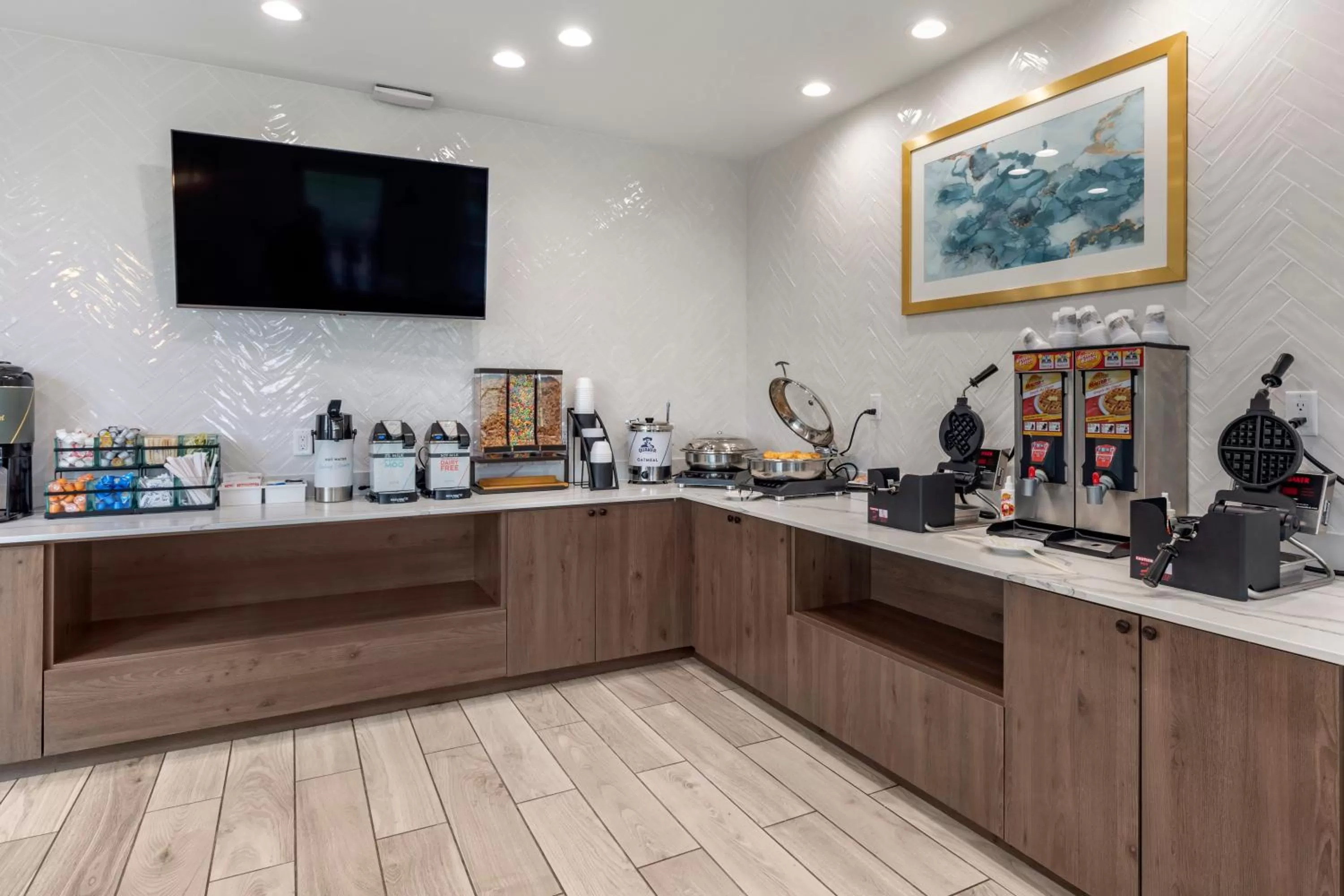 Breakfast in Staybridge Suites Grand Prairie Near Epic Central by IHG