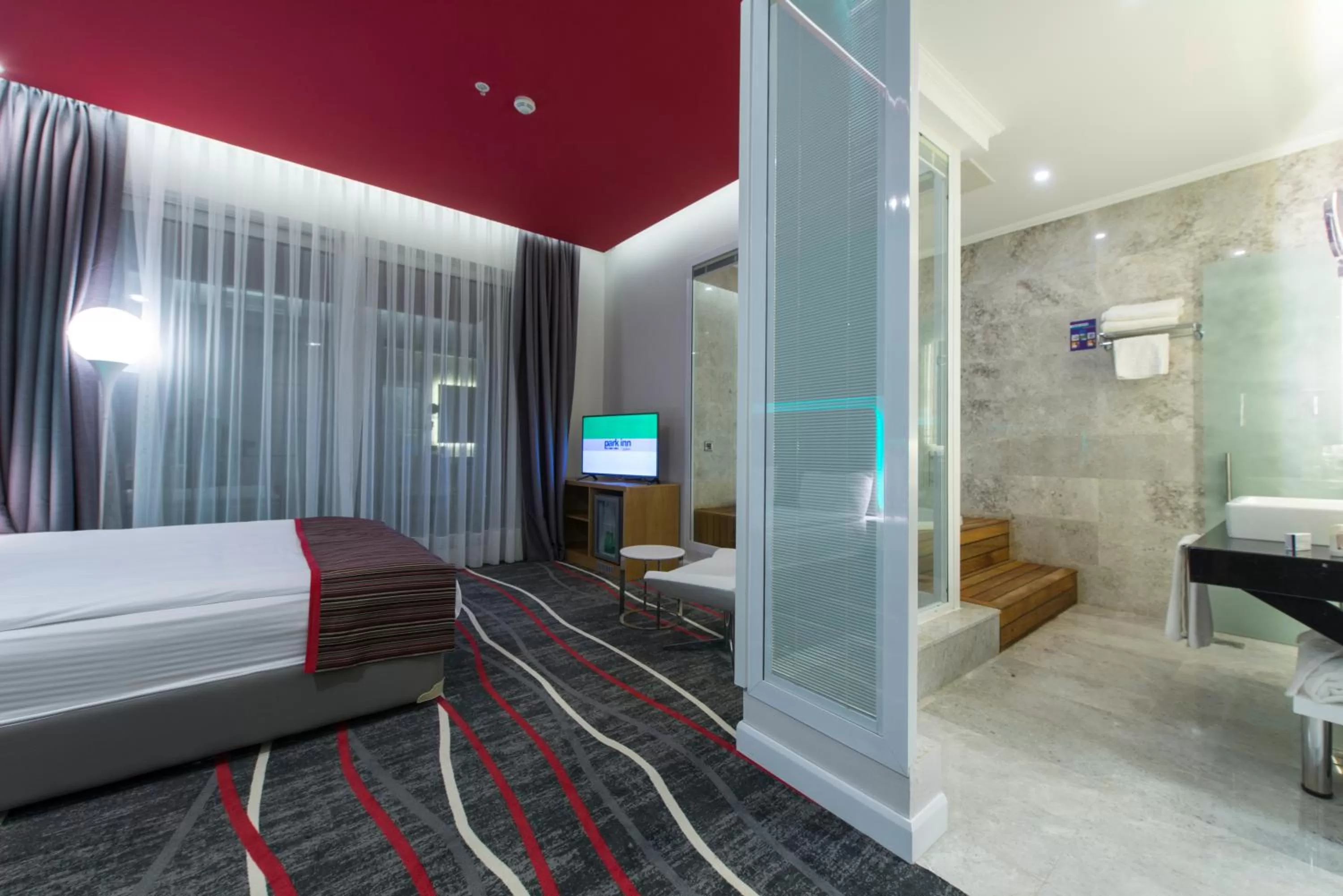 Bathroom, Bed in Park Inn by Radisson Ankara Cankaya