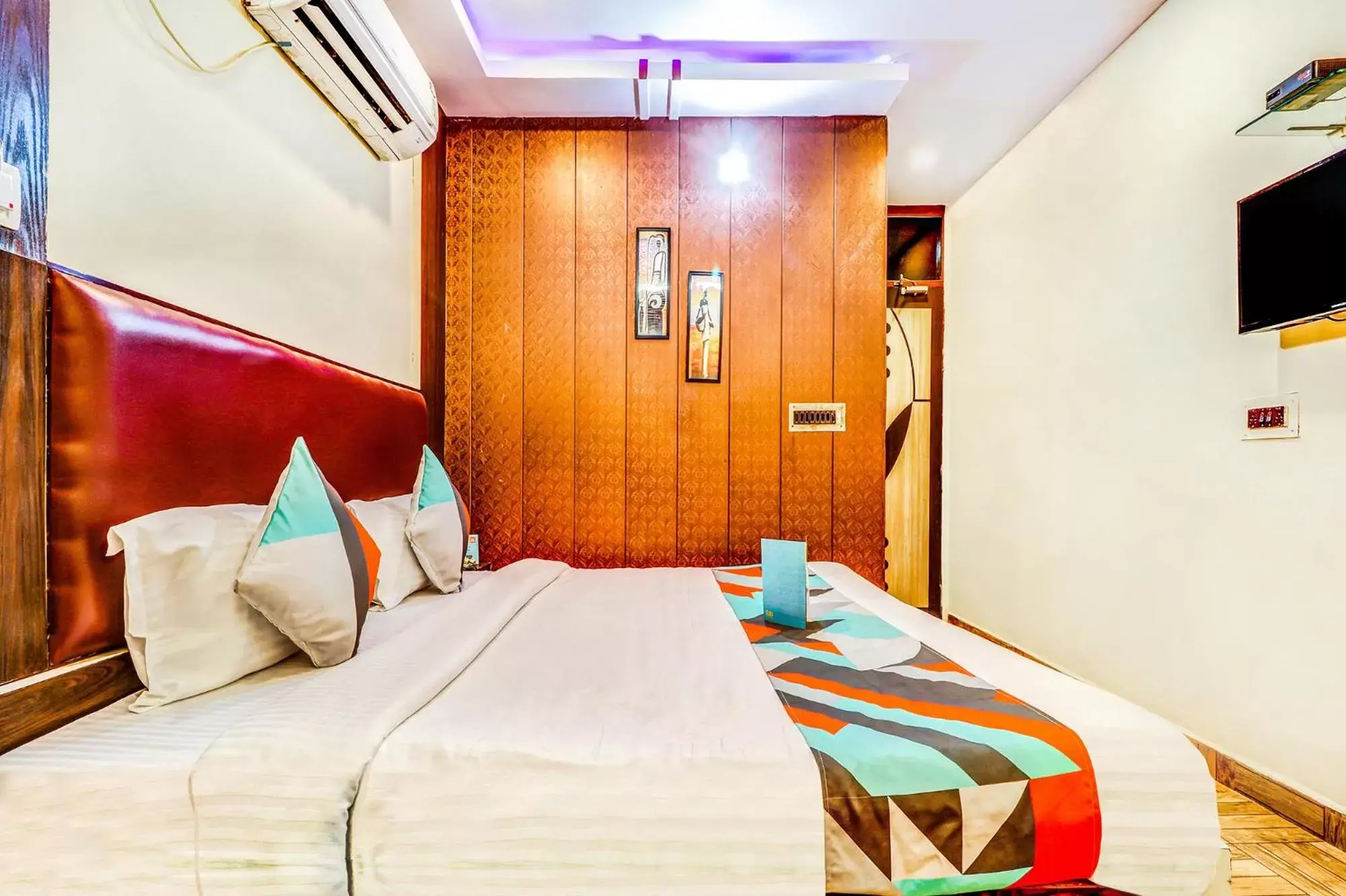 Bedroom, Bed in FabHotel Gazal Residency Mahanagar Bedroom, Bed in FabHotel Gazal Residency Mahanagar