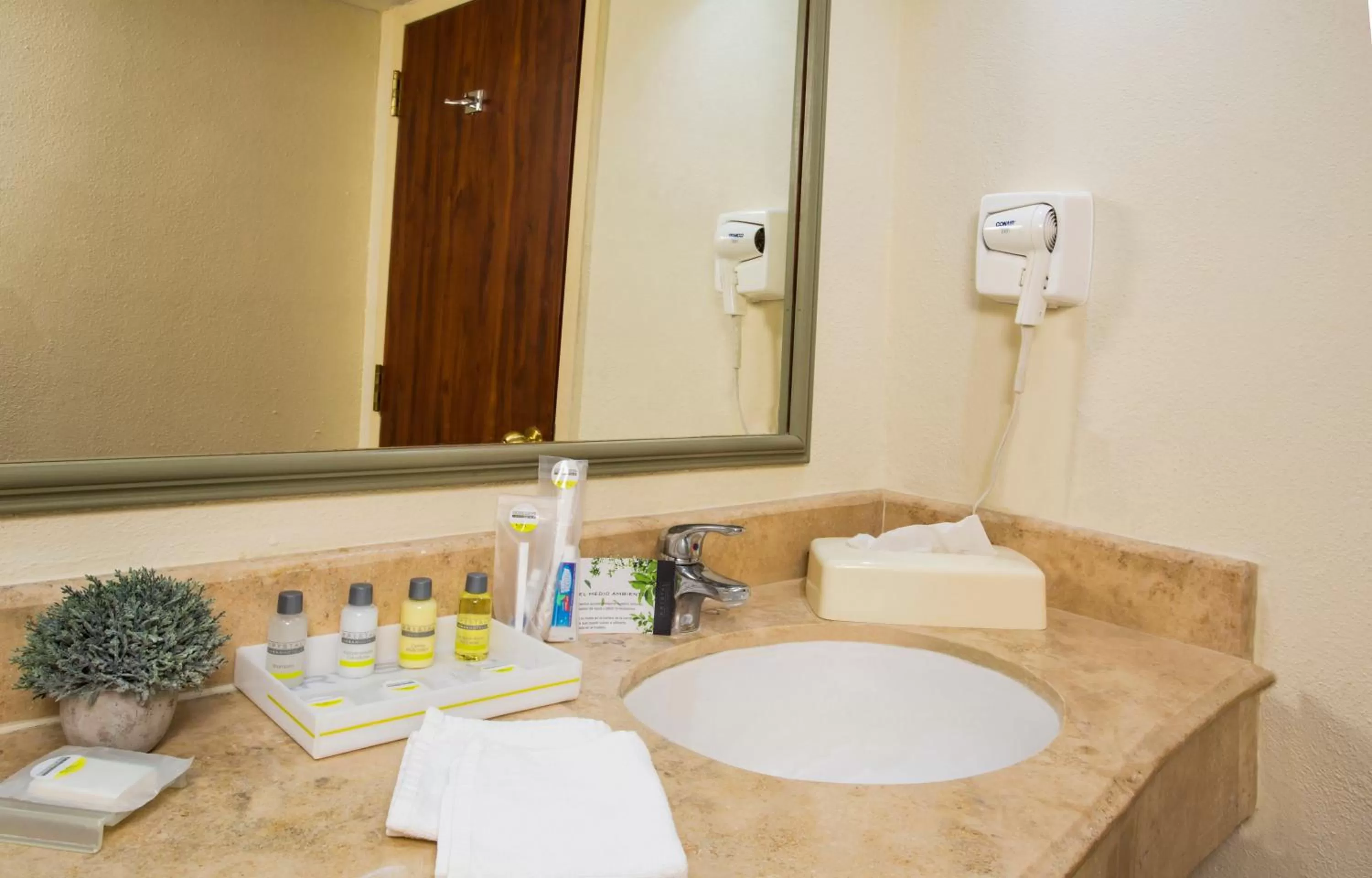 Bedroom in Krystal Urban Ciudad Juarez by US Consulate