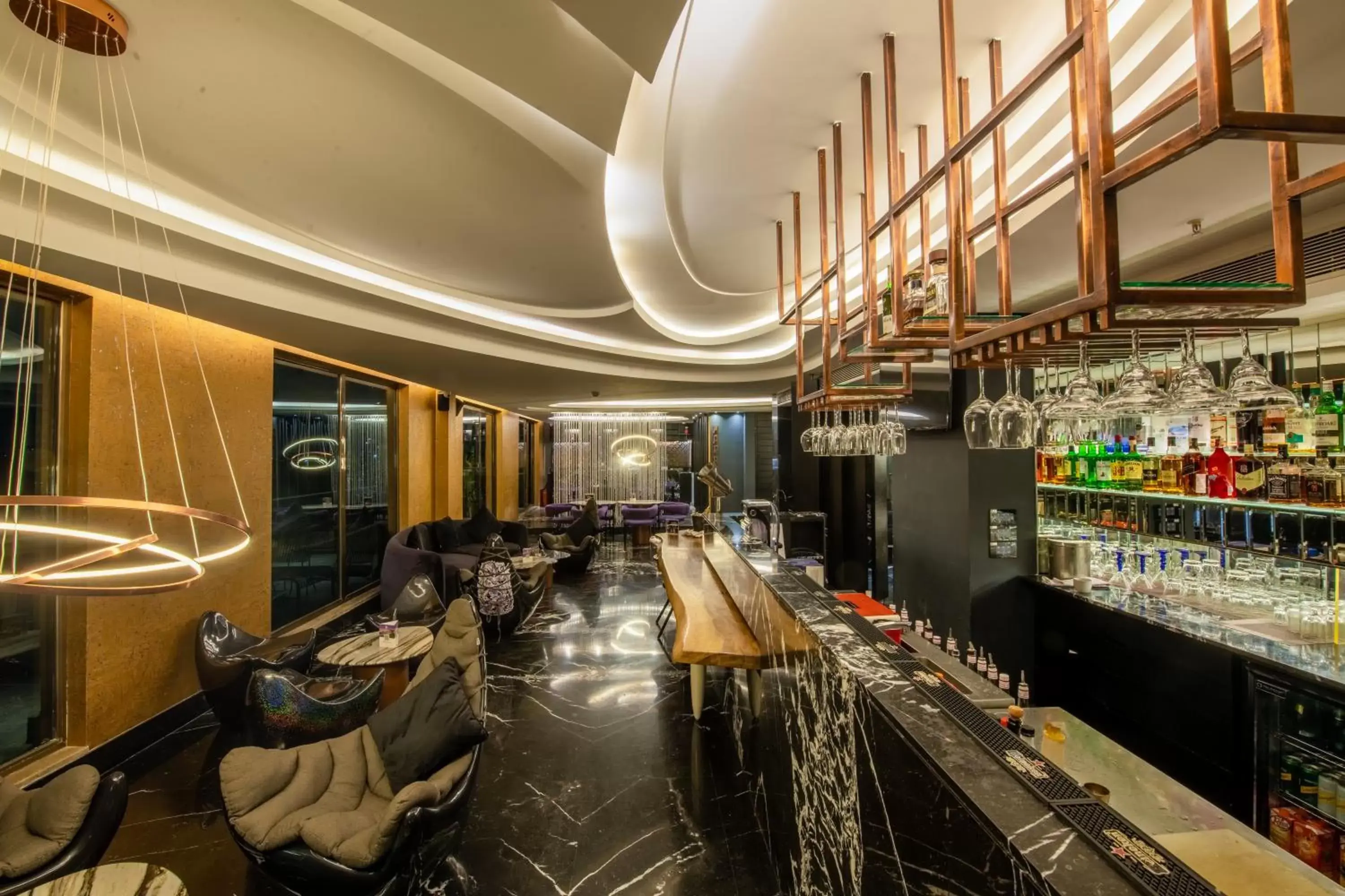 Lounge or bar, Restaurant/Places to Eat in O Hotel Pune