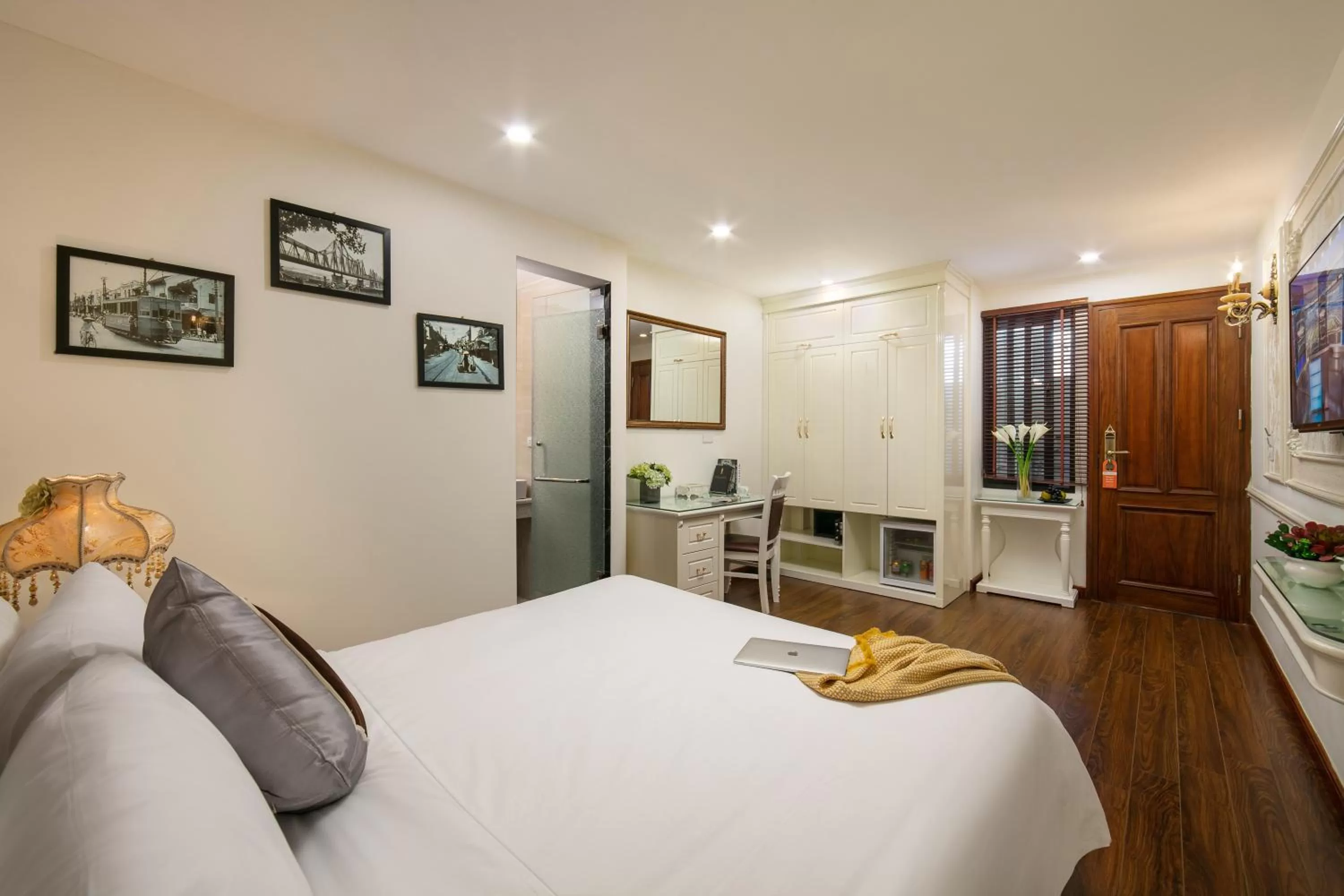 Bed in TrangTrang Boutique Hotel