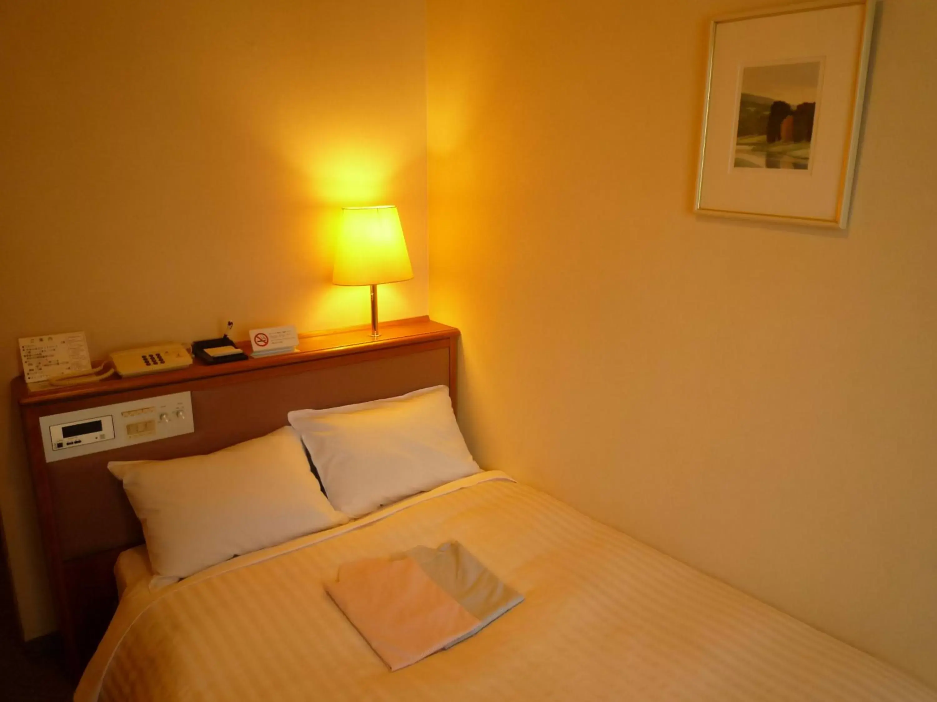 Photo of the whole room, Bed in Hotel Crown Hills Koriyama