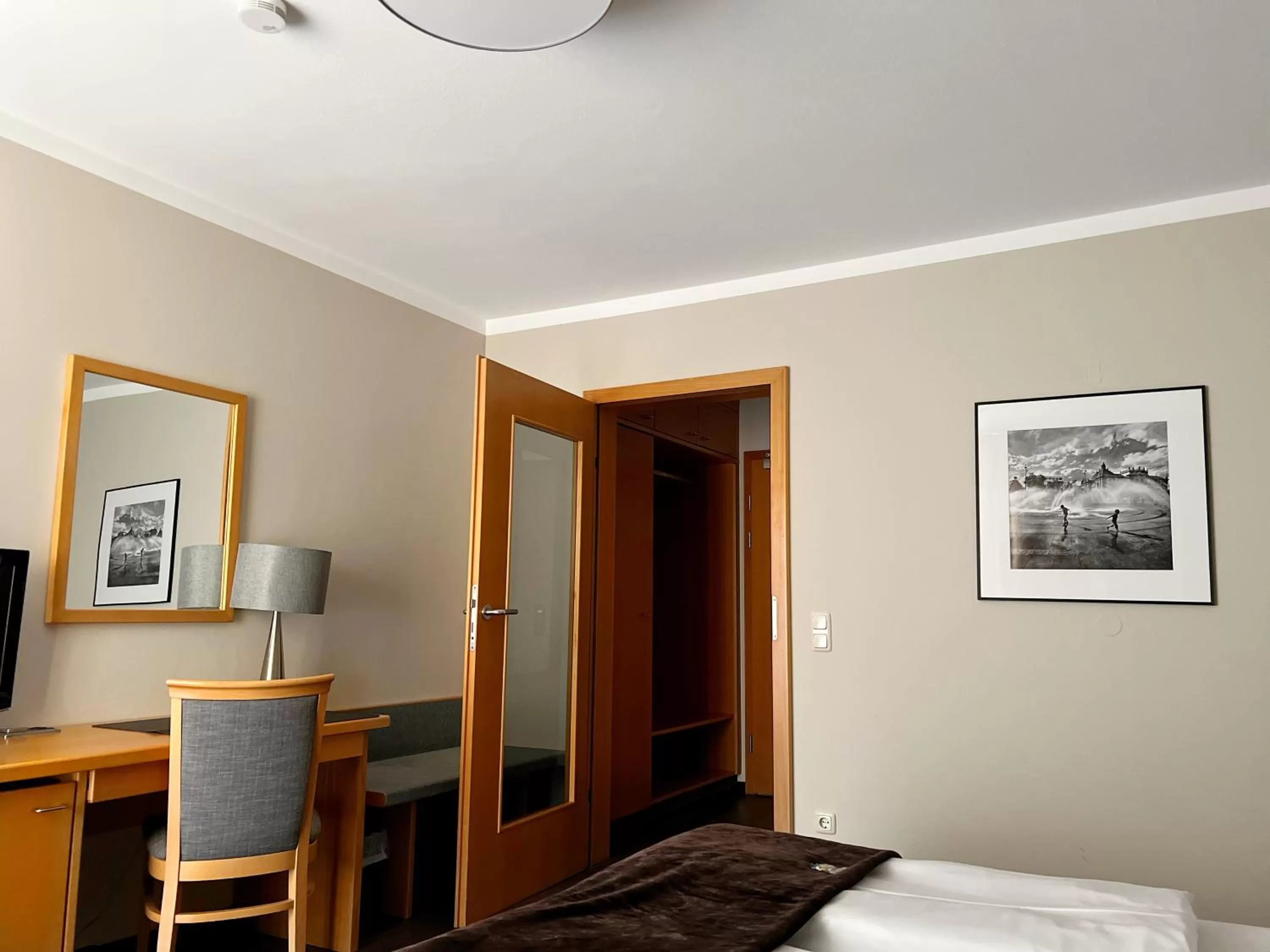 Photo of the whole room, Bed in Hotel Prinz