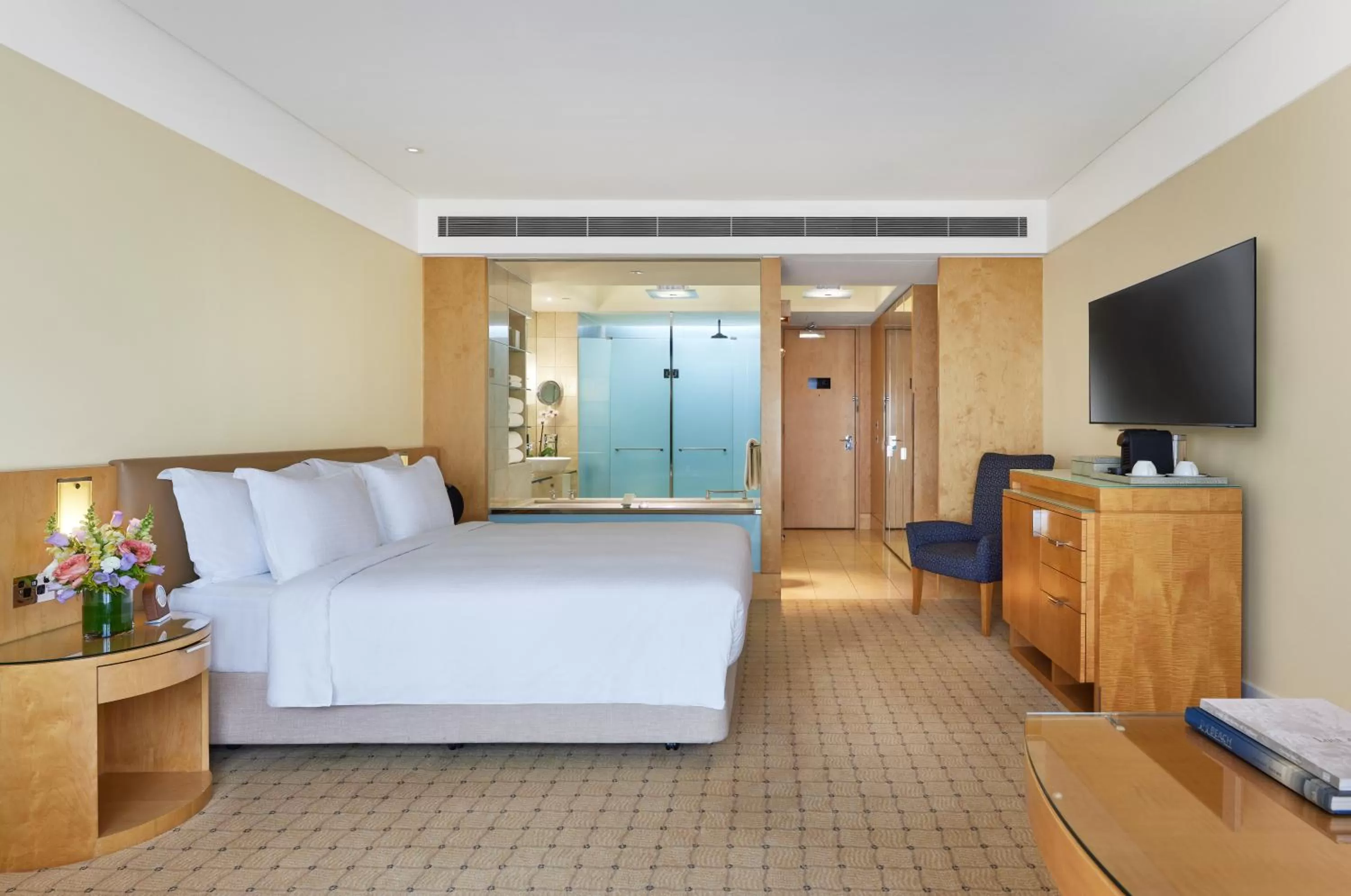 Tower Premium King Room - High Floor in The Fullerton Hotel Sydney