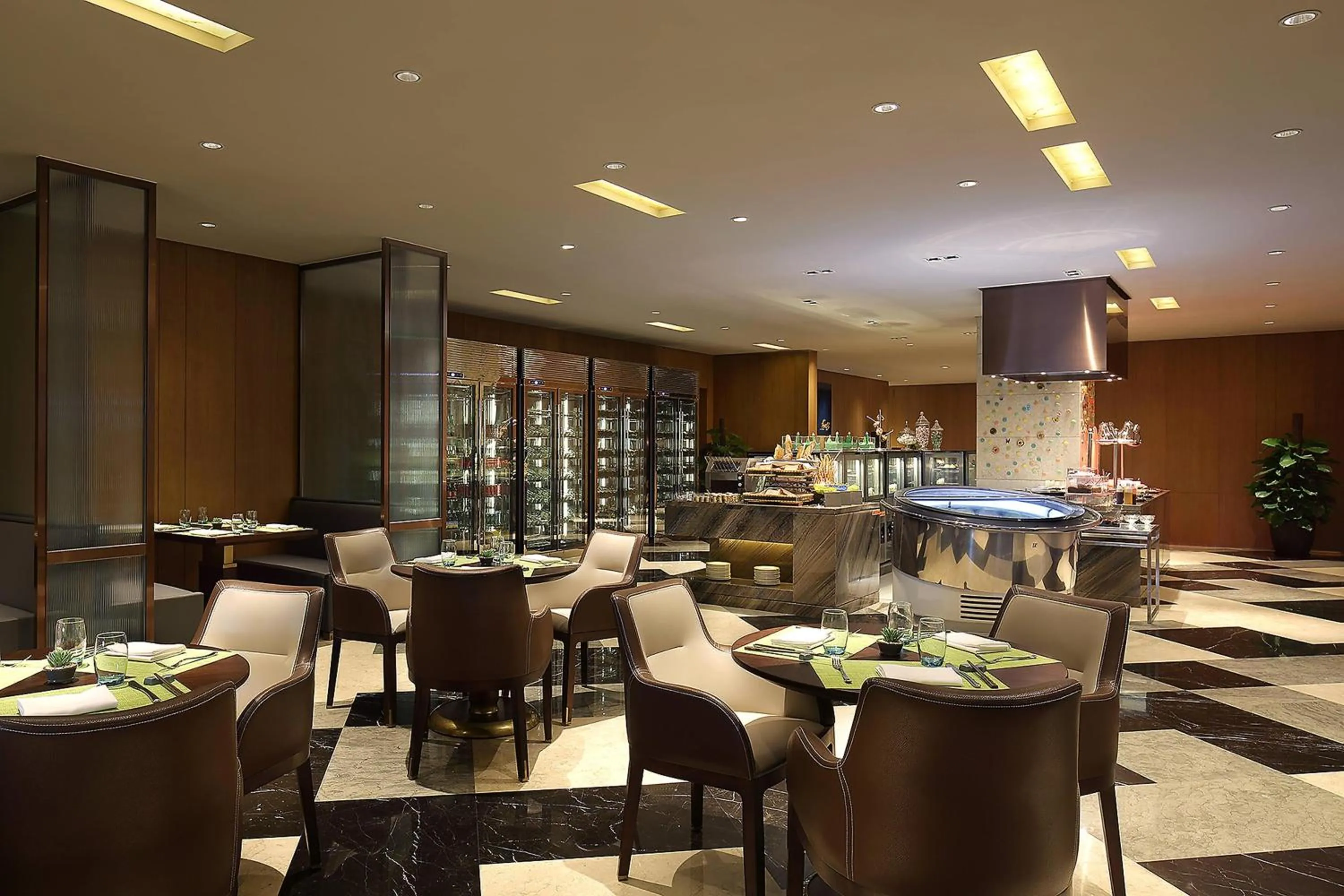 Restaurant/places to eat in Sheraton Grand Hangzhou Binjiang Hotel