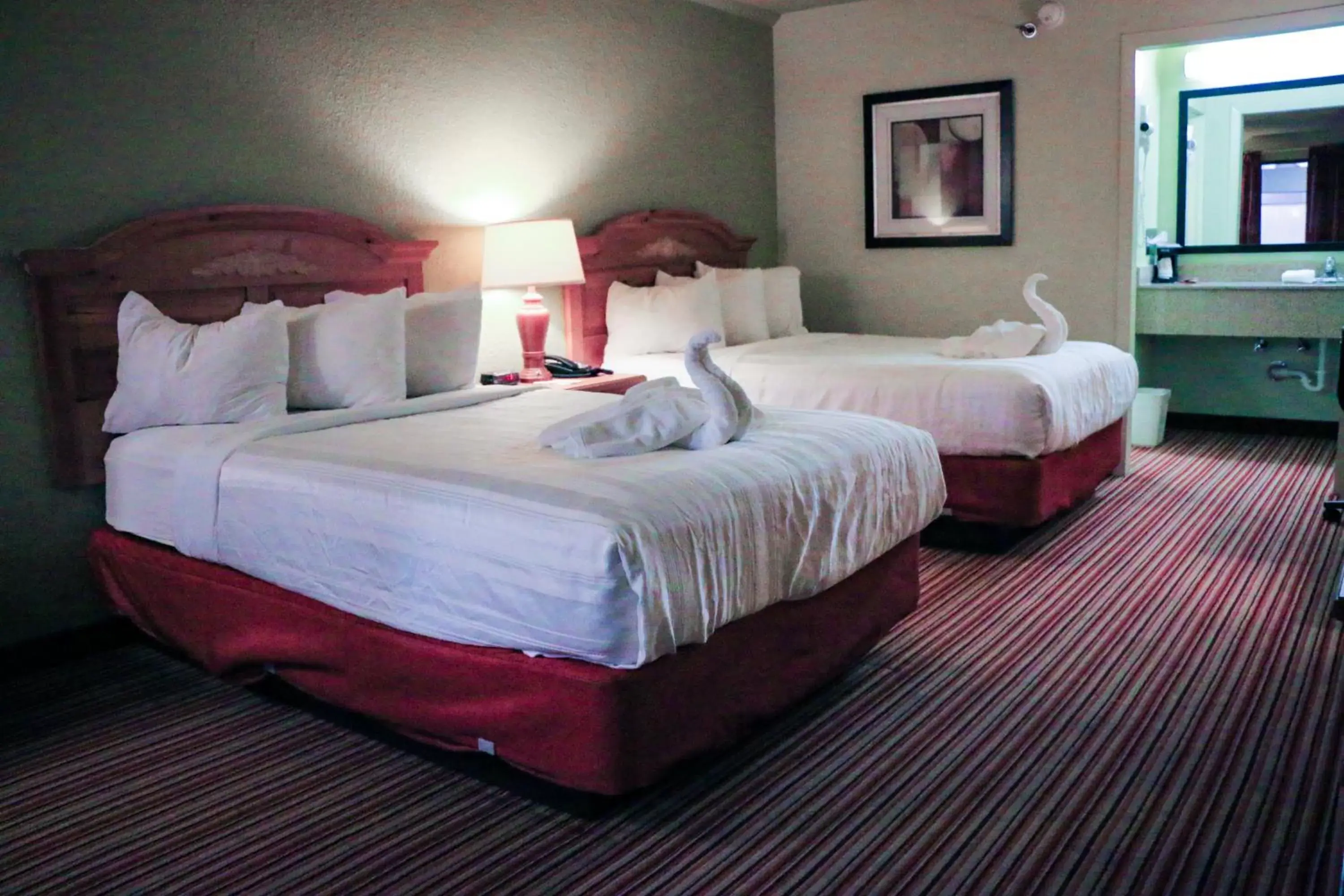 Bed in Suite Dreams Hotel