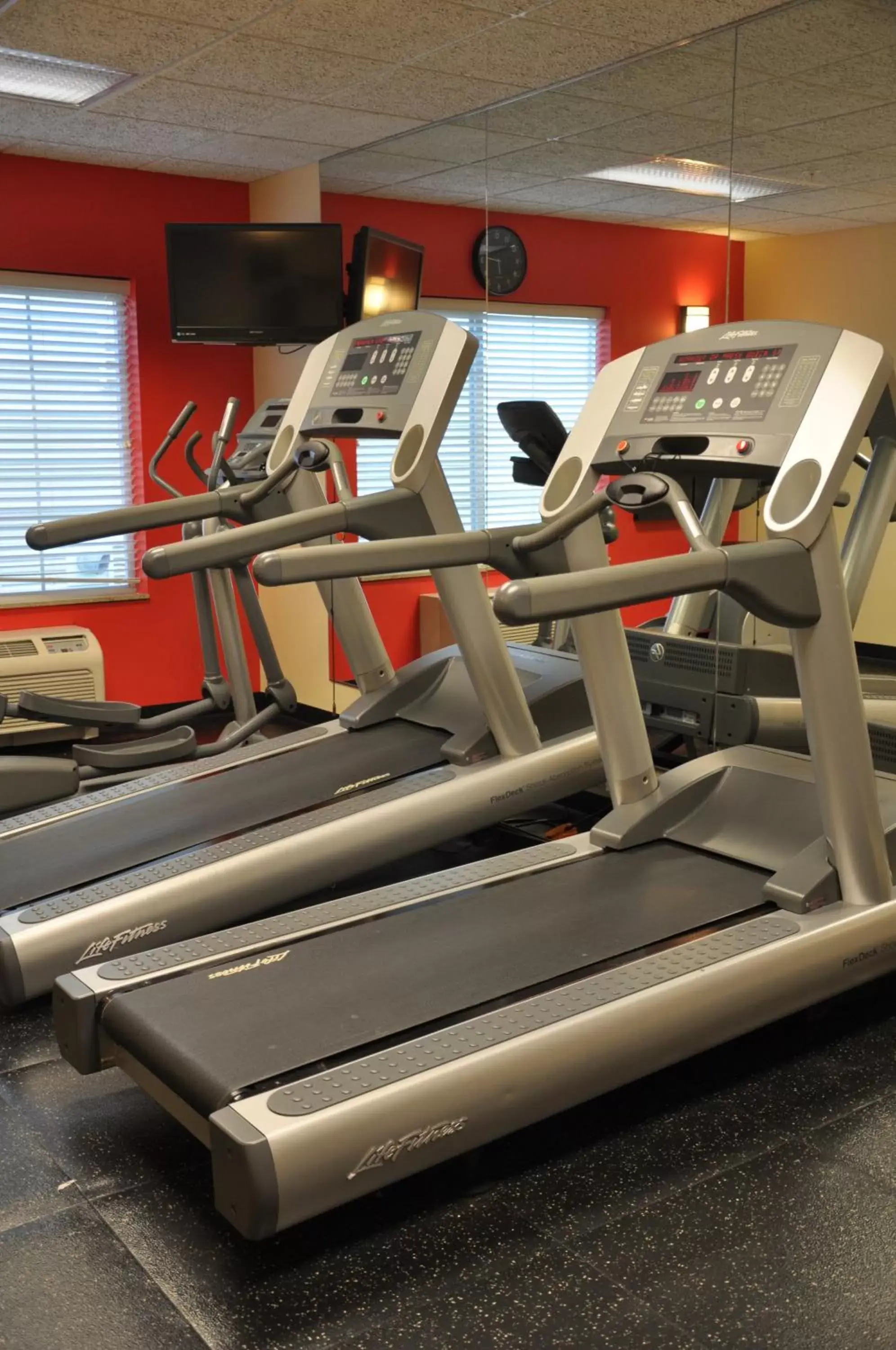 Fitness centre/facilities, Fitness Center/Facilities in Country Inn & Suites by Radisson, Covington, LA