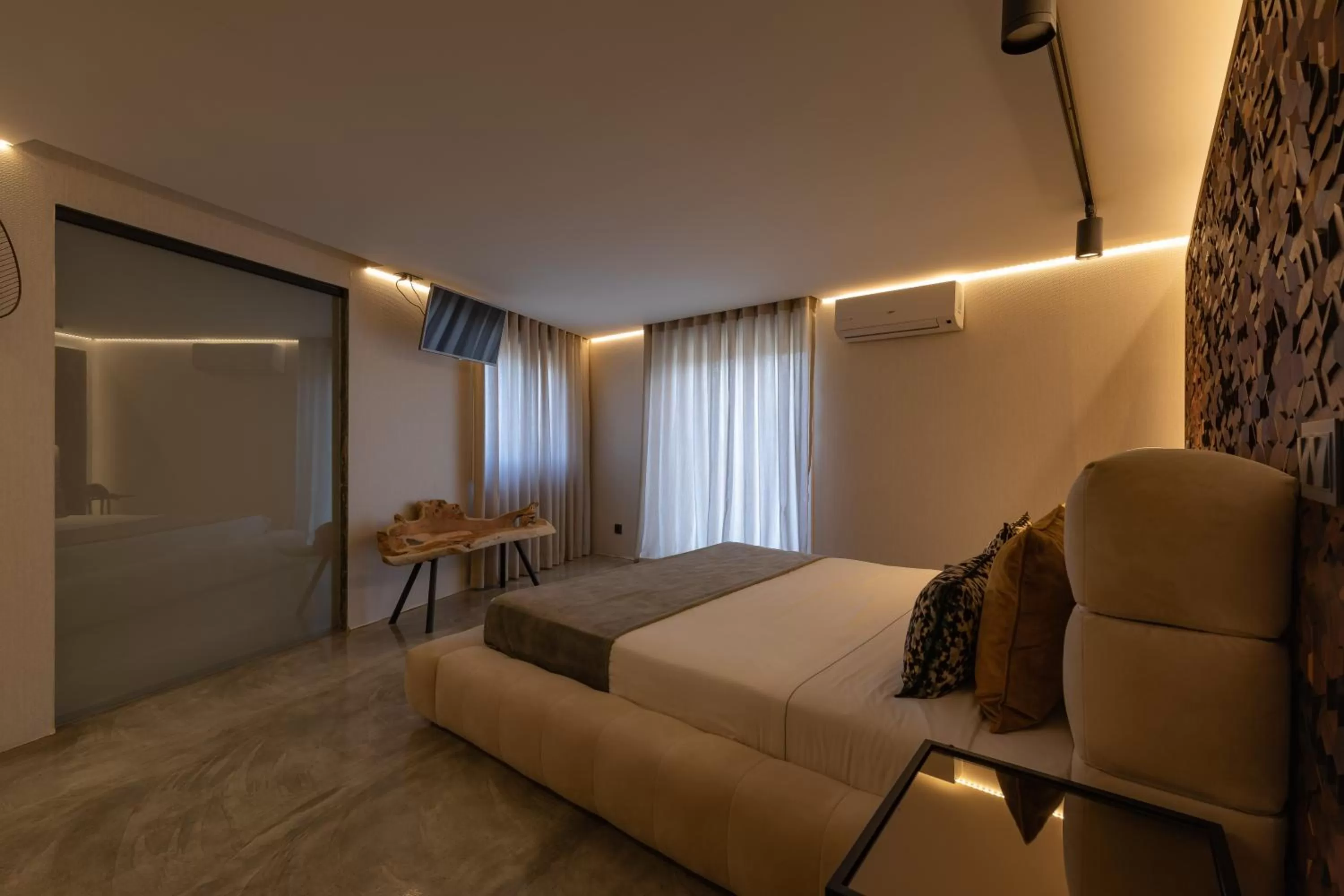 Sea view, Bed in Well Hotel & Spa