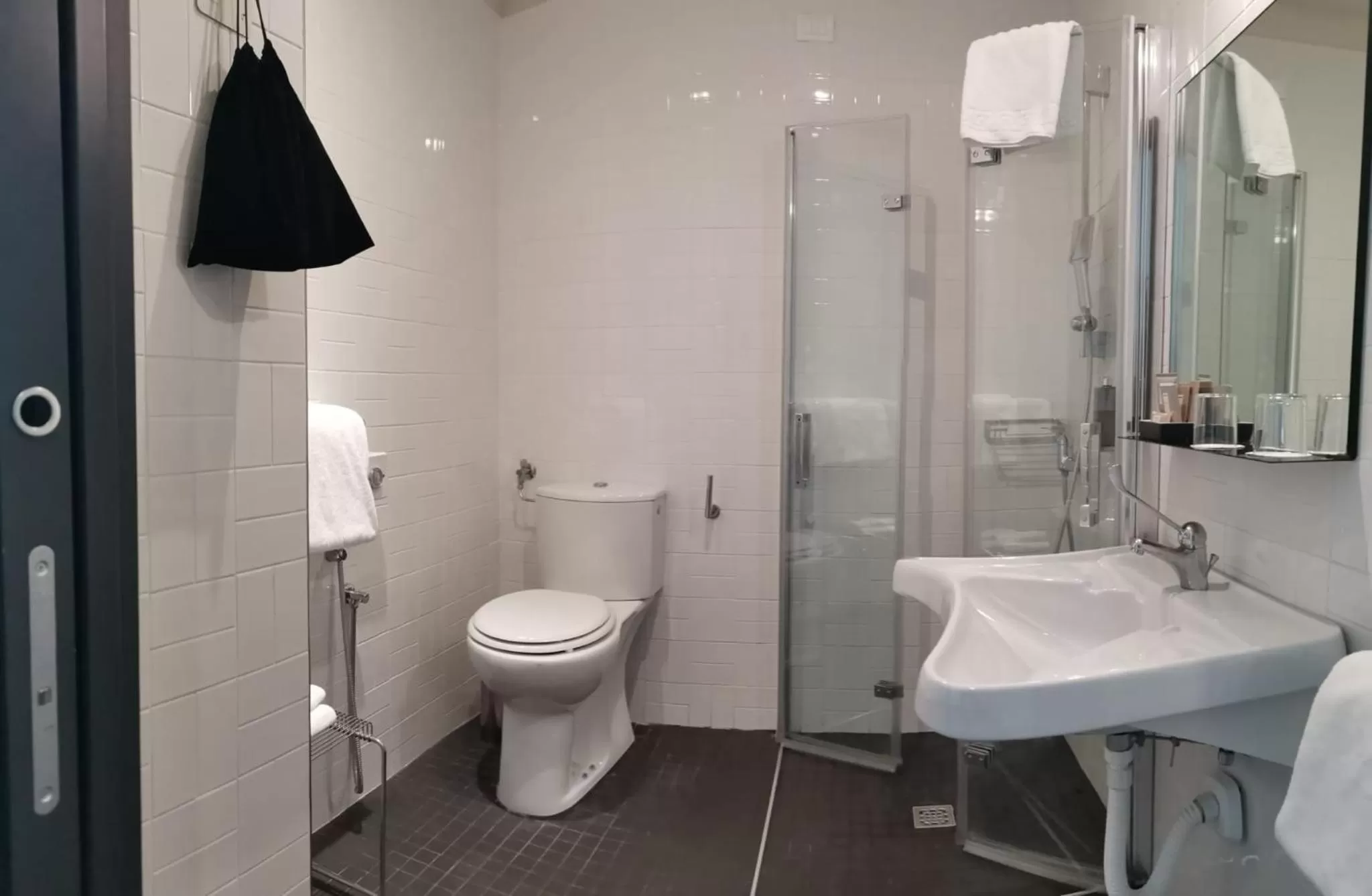 Toilet in c-hotels Joy