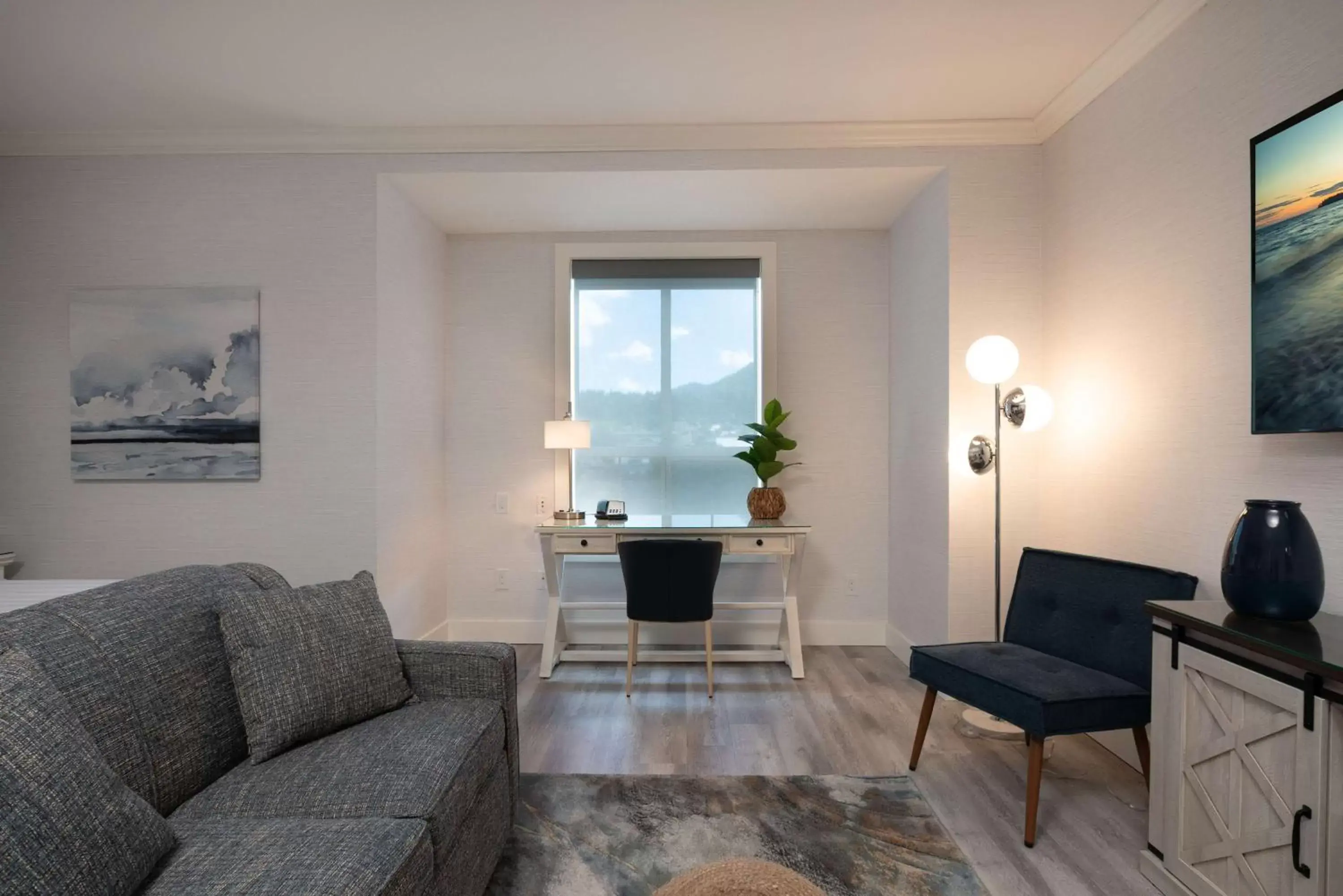 Bedroom, Seating Area in Prestige Harbourfront Resort, WorldHotels Luxury