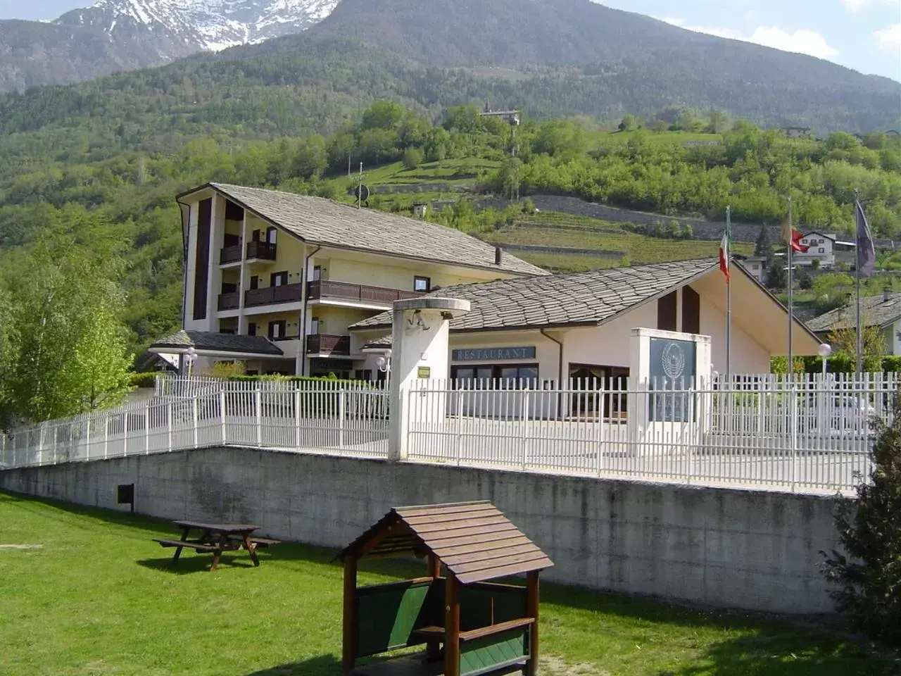 Facade/entrance, Property Building in Hotel Miage