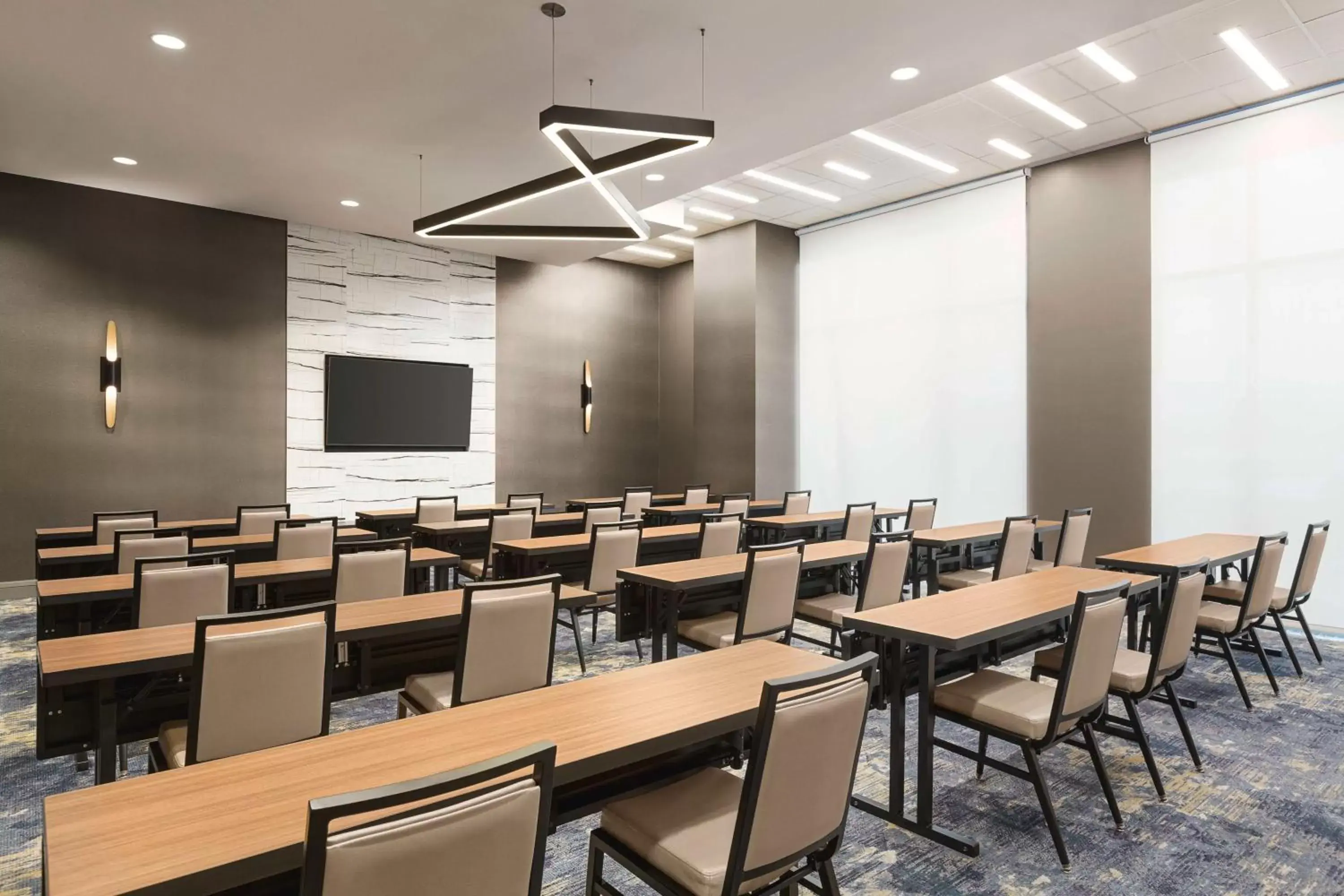 Meeting/conference room in Home2 Suites By Hilton Nashville West End Avenue